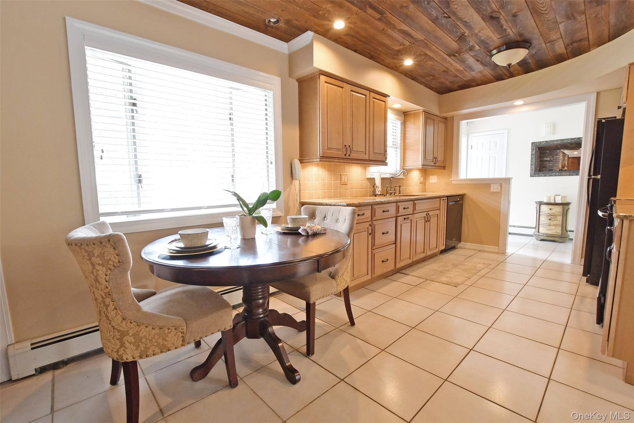 #7 photo, 72 Mahogany Road, サフォーク郡 Rocky Point , NY 11778