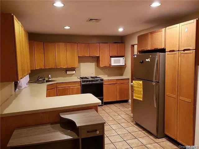 #3 photo, 57 Schuyler Drive, サフォーク郡 Commack , NY 11725