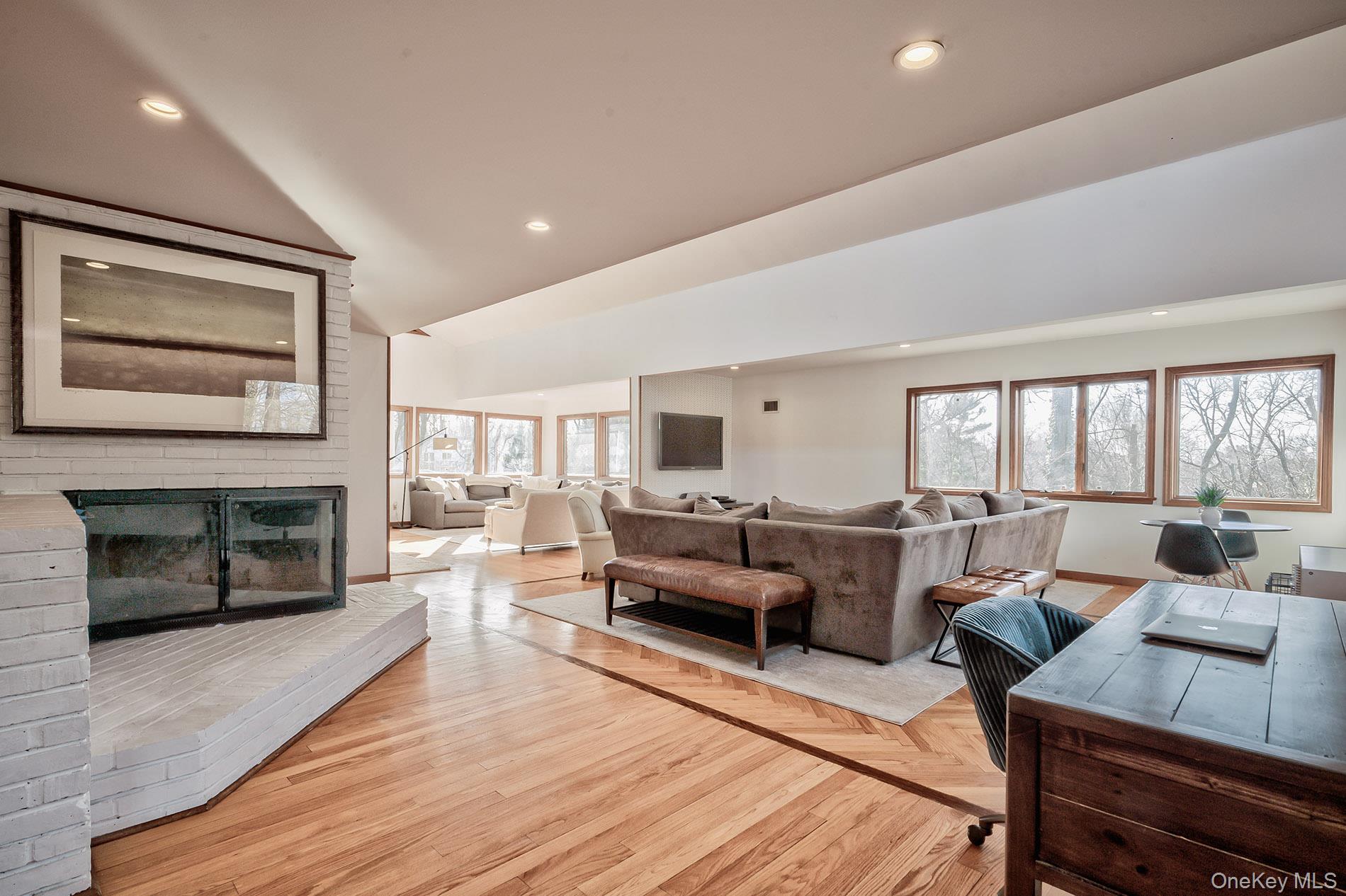 #9 photo, 4 Sloanes Court, ナッソー郡 Sands Point , NY 11050