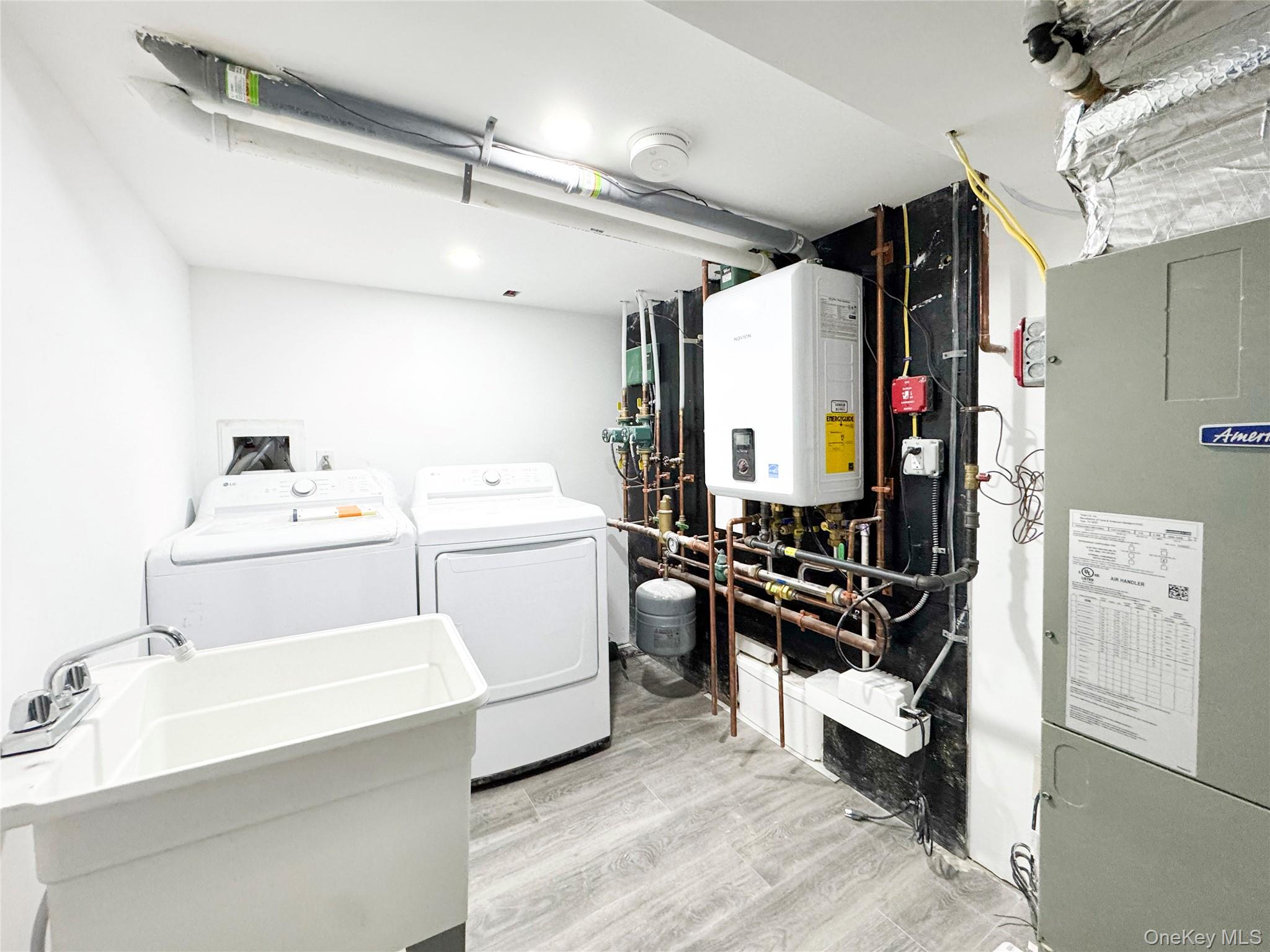 #13 photo, 5841 84th Street, クイーンズ区 Middle Village , NY 11379