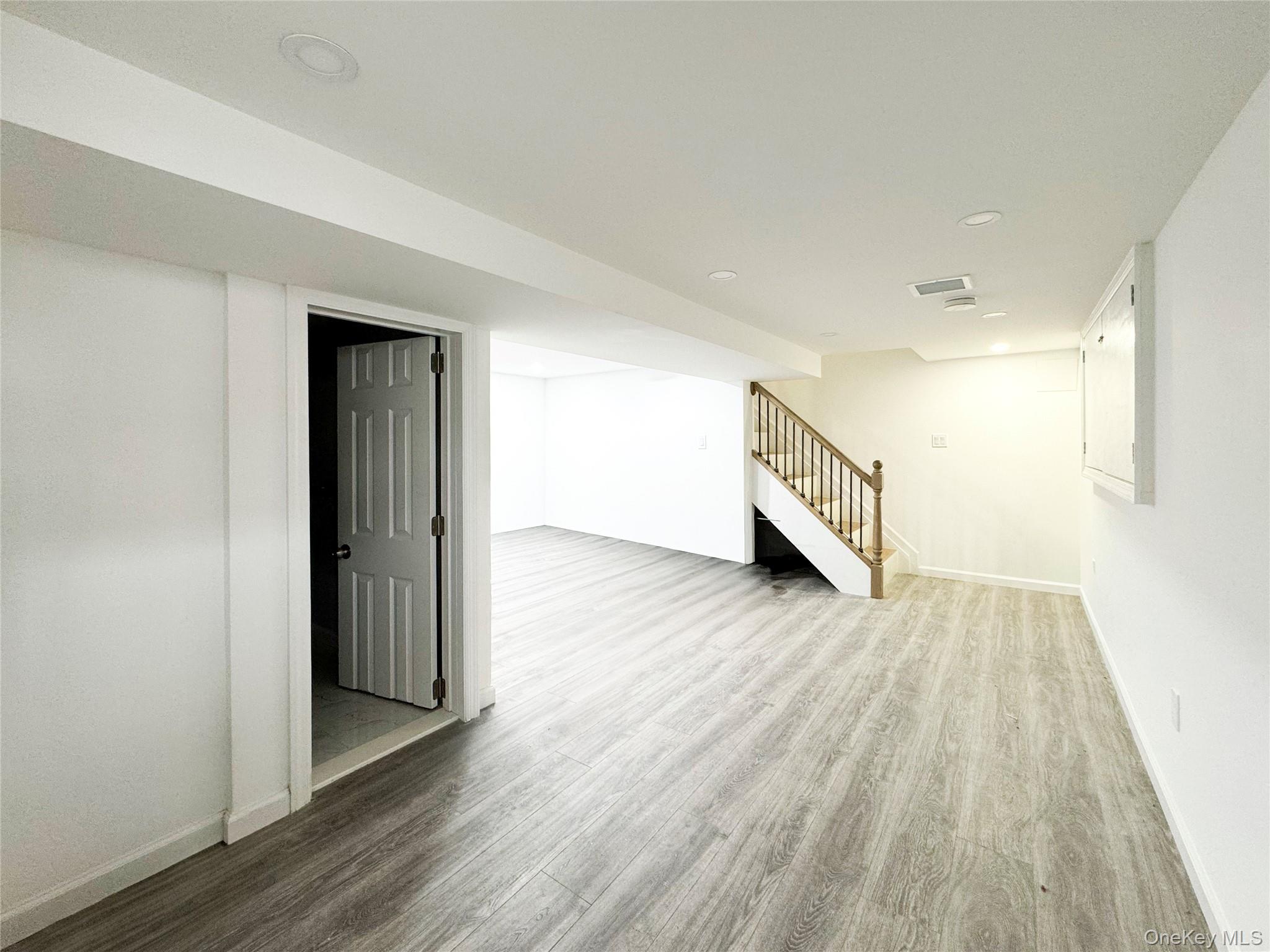 #14 photo, 5841 84th Street, クイーンズ区 Middle Village , NY 11379