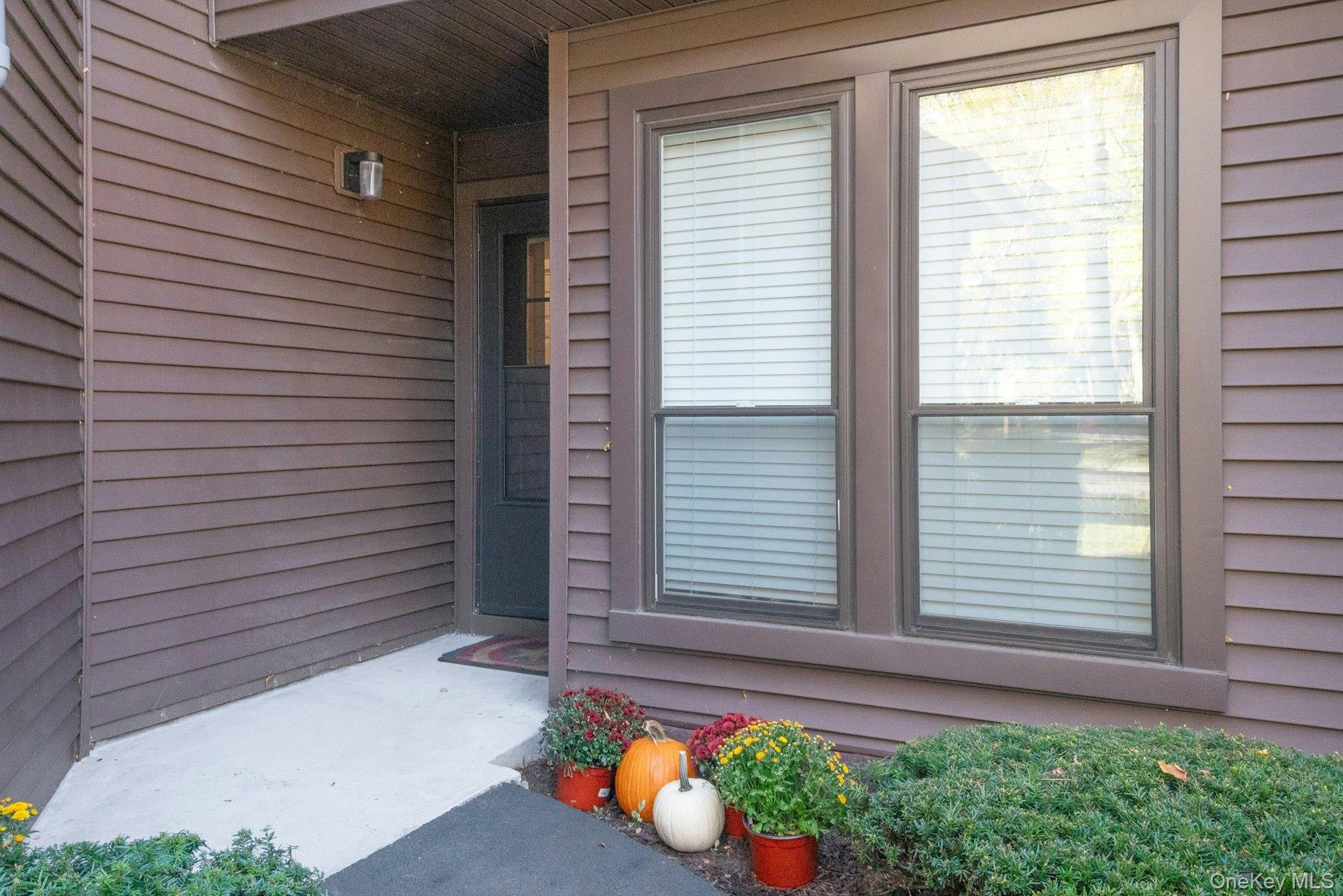 #4 photo, 112 Woods Brooke Circle, Ossining , NY 10562