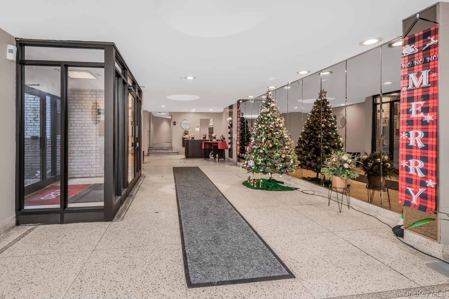 #2 photo, 4320 Van Cortlandt Park East, ブロンクス区 Bronx , NY 10470