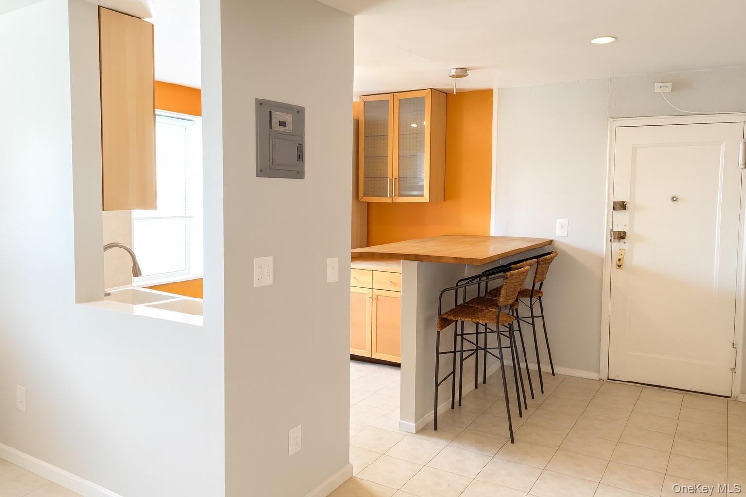 #8 photo, 50 DAVENPORT AVENUE, New Rochelle , NY 10801