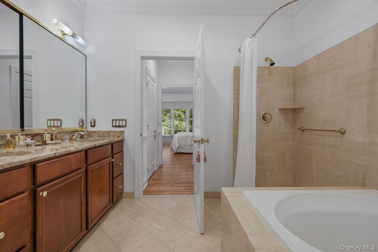 #13 photo, 7 Caruso Place, Armonk , NY 10504