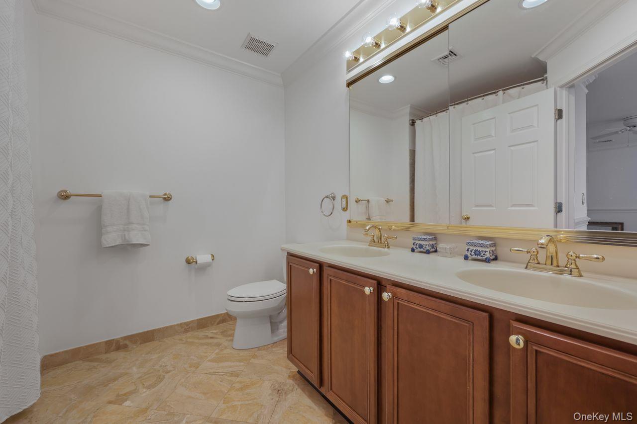 #17 photo, 7 Caruso Place, Armonk , NY 10504