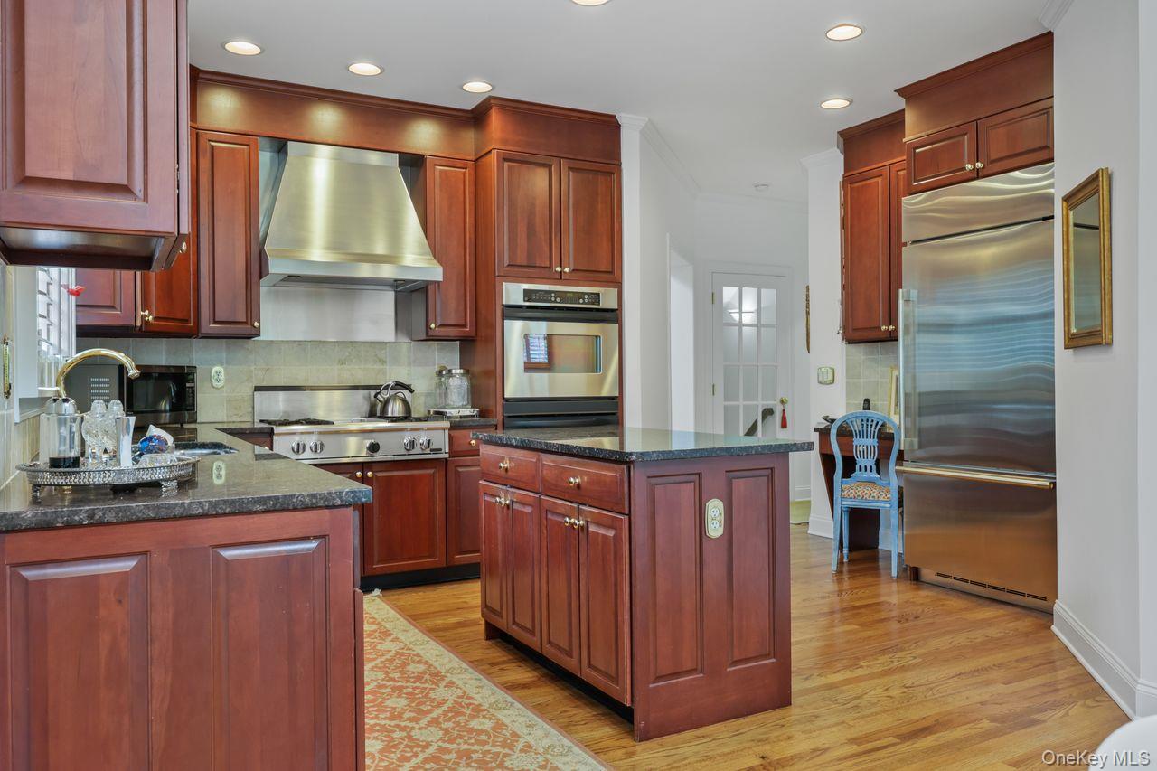 #9 photo, 7 Caruso Place, Armonk , NY 10504