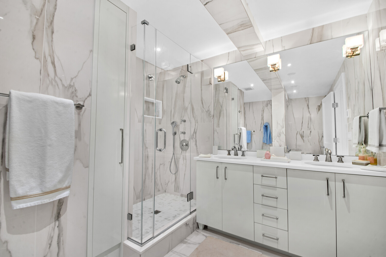 #21 photo, 241 E 76TH Street, マンハッタン Lenox Hill , NY 10021