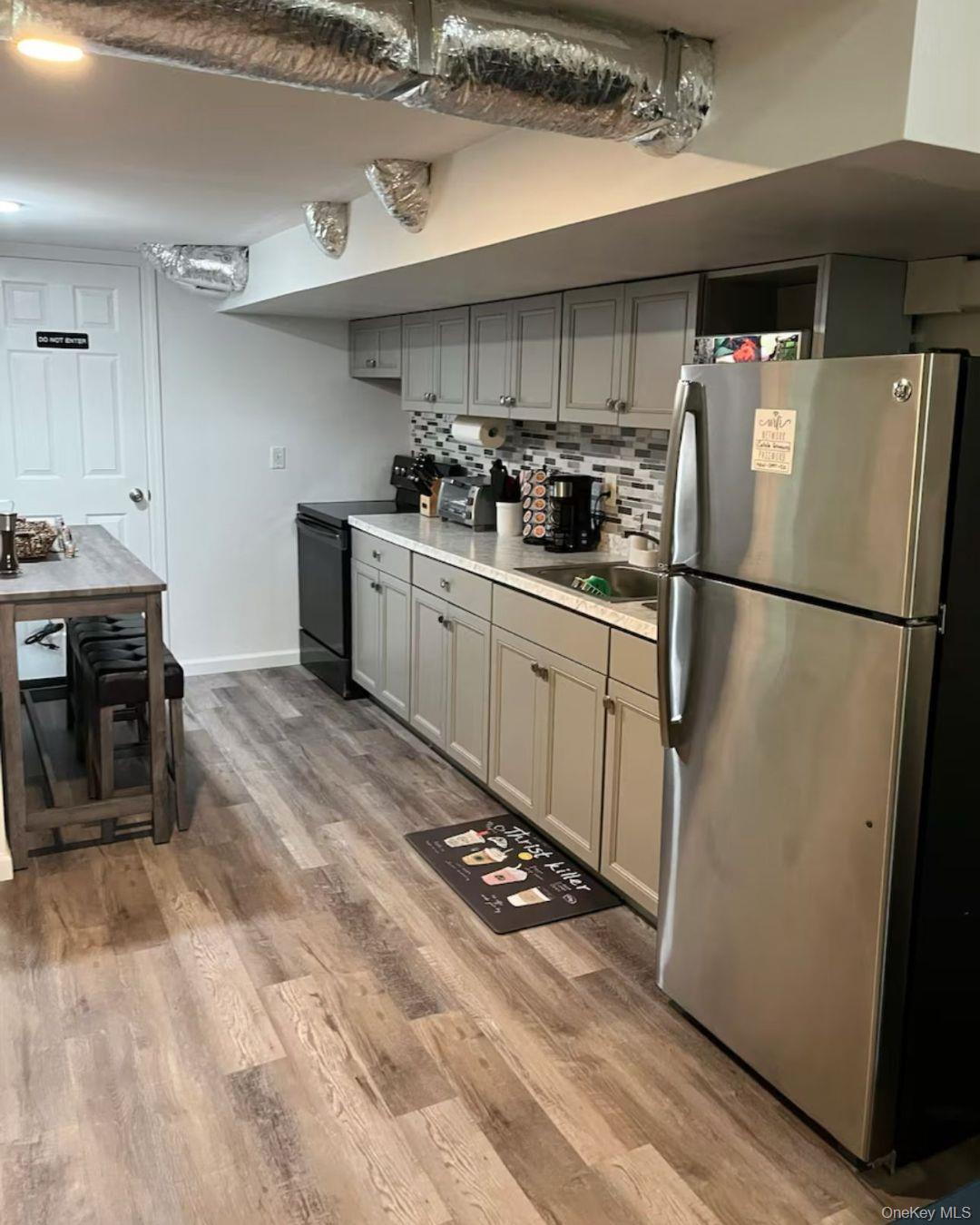 #4 photo, 37 Rugby Drive, サフォーク郡 Shirley , NY 11967