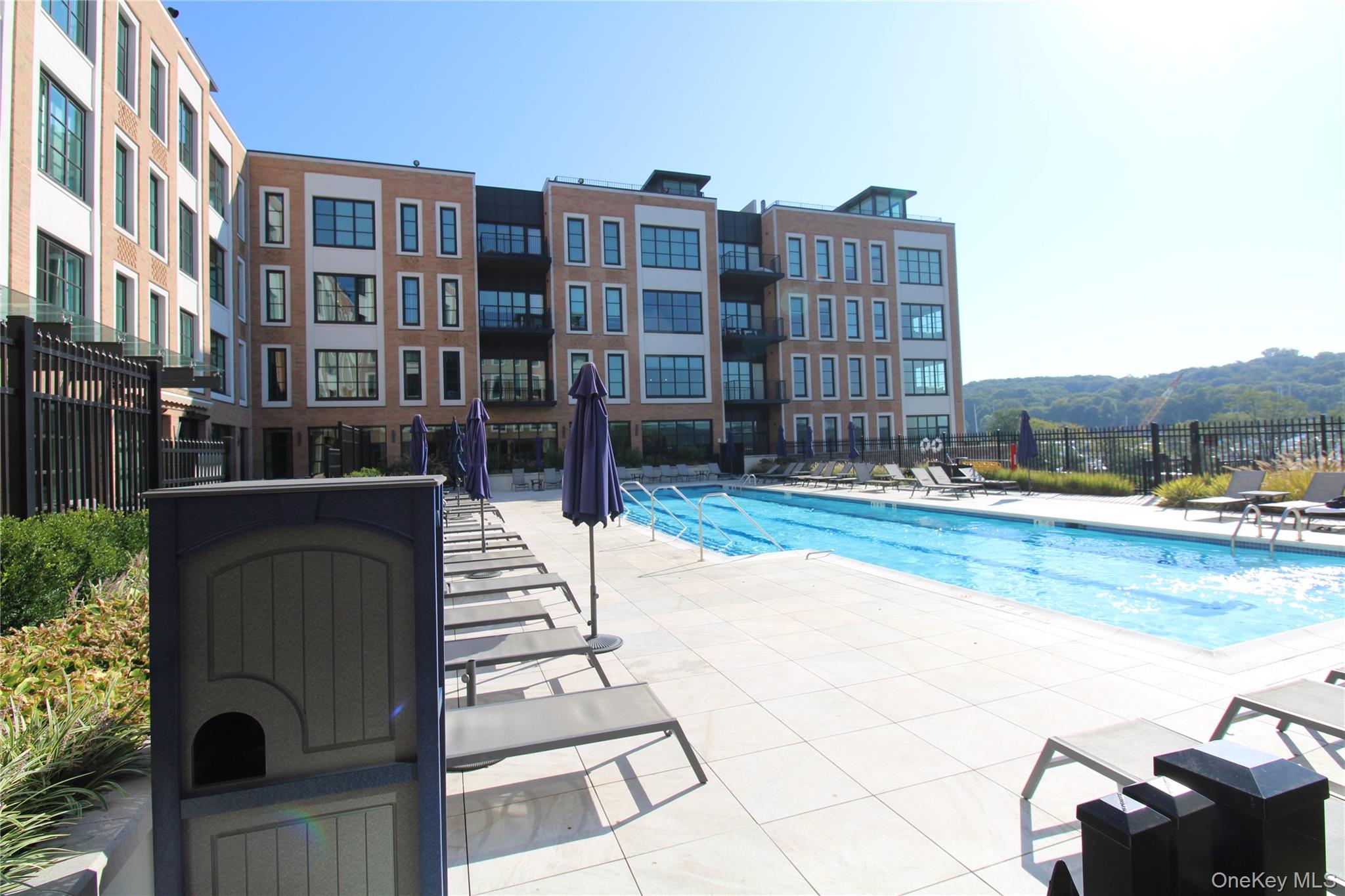 #13 photo, 100 Garvies Point Road, ナッソー郡 Glen Cove , NY 11542