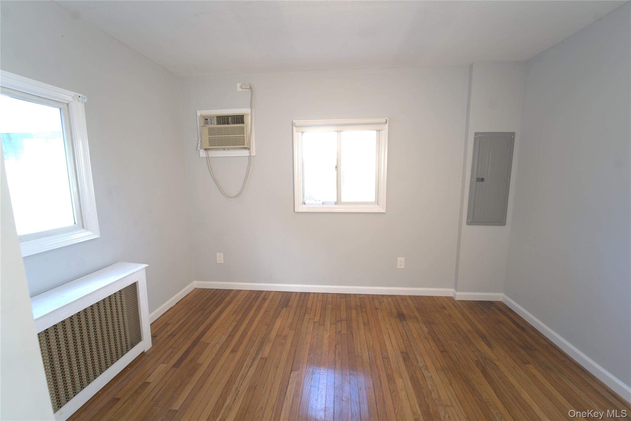 #19 photo, 1825 Alice Street, ナッソー郡 Merrick , NY 11566