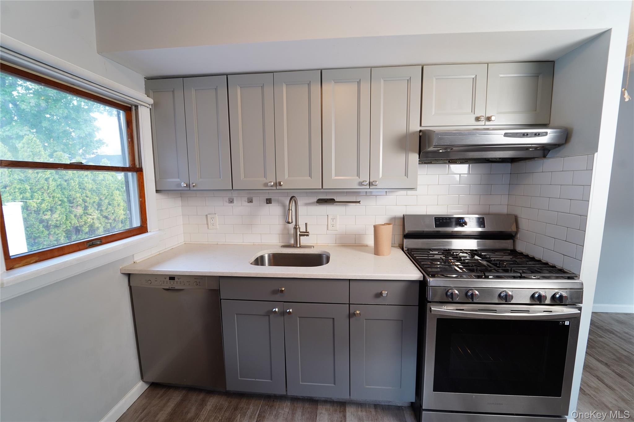 #4 photo, 1825 Alice Street, ナッソー郡 Merrick , NY 11566