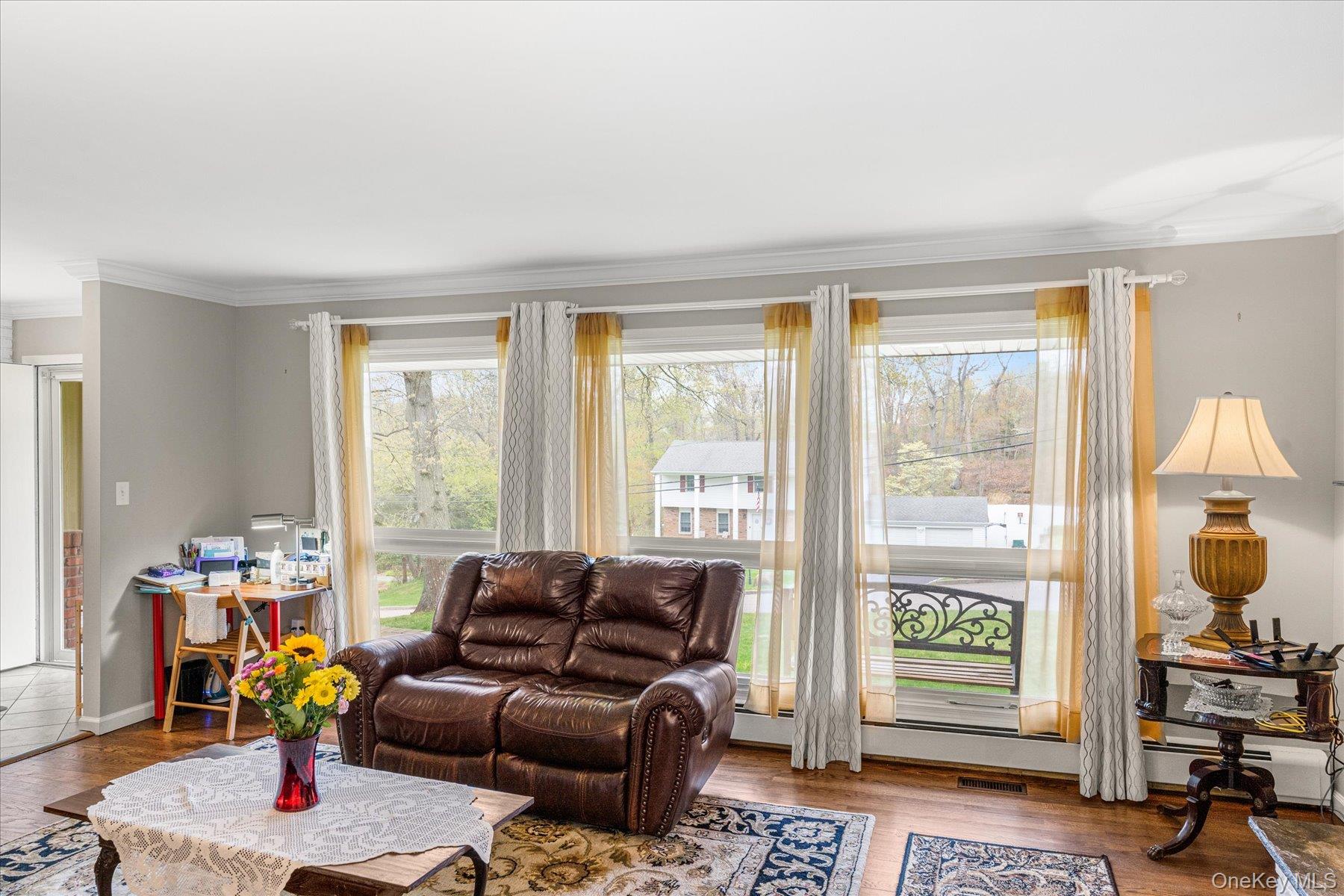 #3 photo, 6 George Court, サフォーク郡 Miller Place , NY 11764