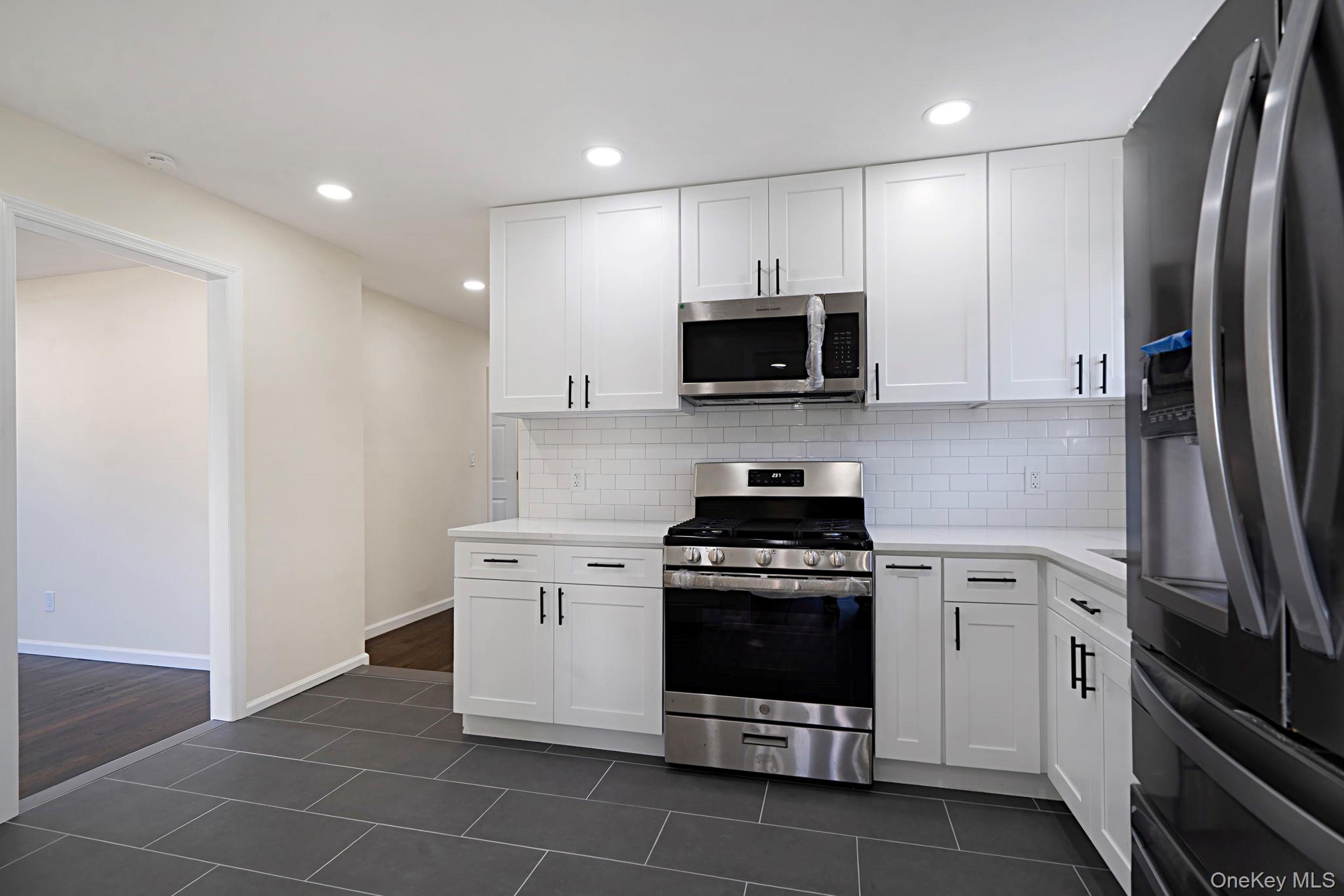 #6 photo, 184 Wellesley Street, ナッソー郡 Hempstead , NY 11550