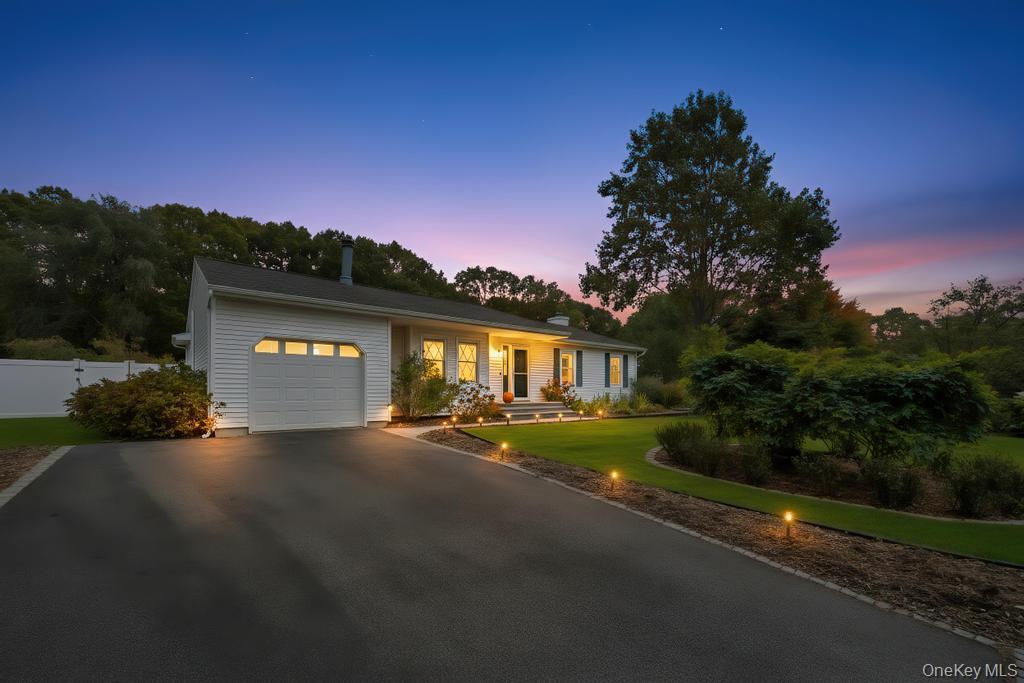 #1 photo, 47 Evelyn Court, サフォーク郡 Manorville , NY 11949