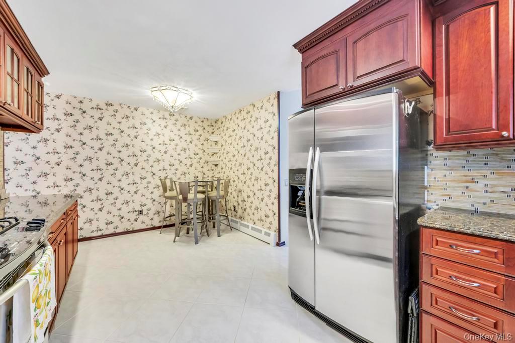 #19 photo, 47 Evelyn Court, サフォーク郡 Manorville , NY 11949