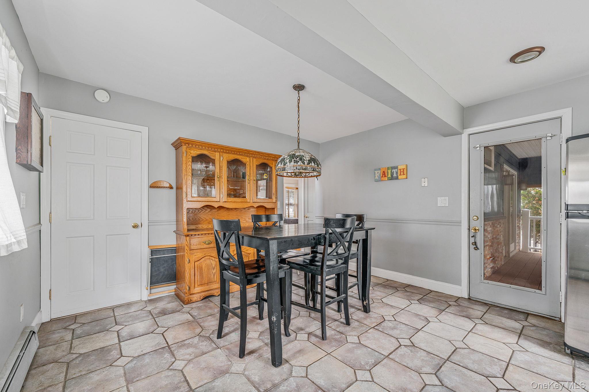 #20 photo, 4 Sullivan Avenue, ナッソー郡 Farmingdale , NY 11735