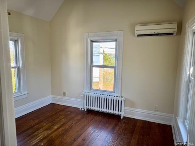 #12 photo, 53 Bayside Avenue, ナッソー郡 Oyster Bay , NY 11771