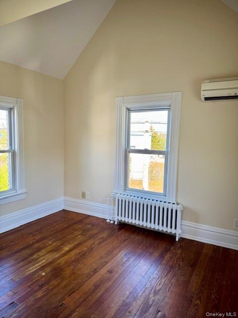 #13 photo, 53 Bayside Avenue, ナッソー郡 Oyster Bay , NY 11771