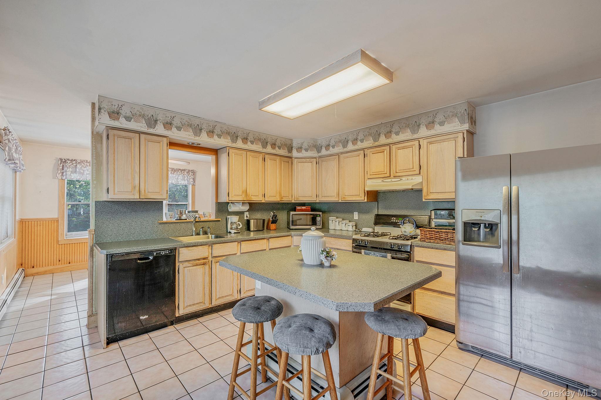 #14 photo, 484 Brookhaven Avenue, サフォーク郡 Riverhead , NY 11901