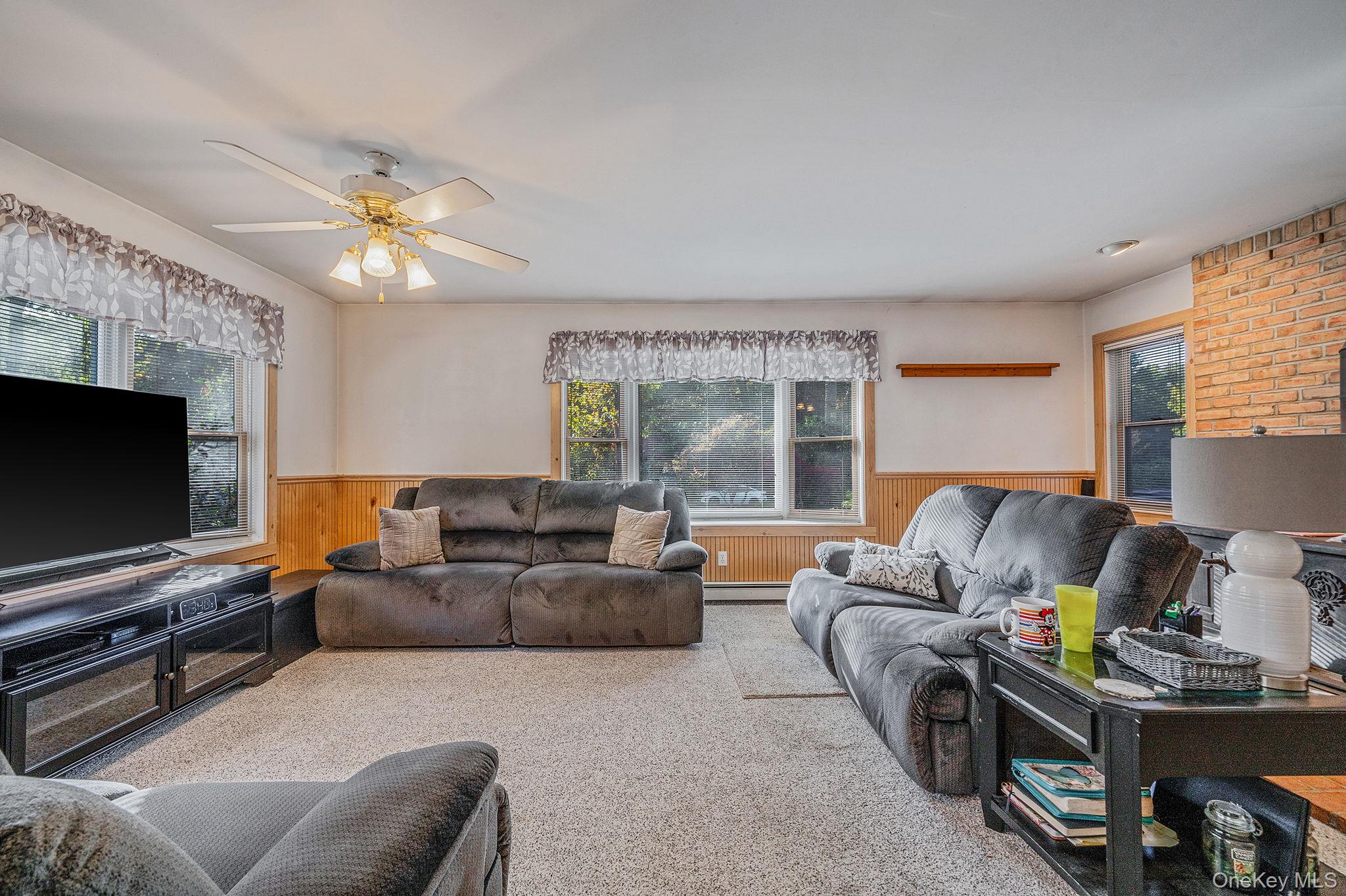 #4 photo, 484 Brookhaven Avenue, サフォーク郡 Riverhead , NY 11901