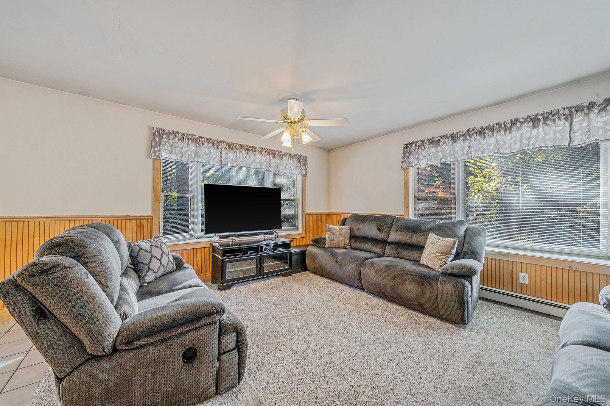 #7 photo, 484 Brookhaven Avenue, サフォーク郡 Riverhead , NY 11901