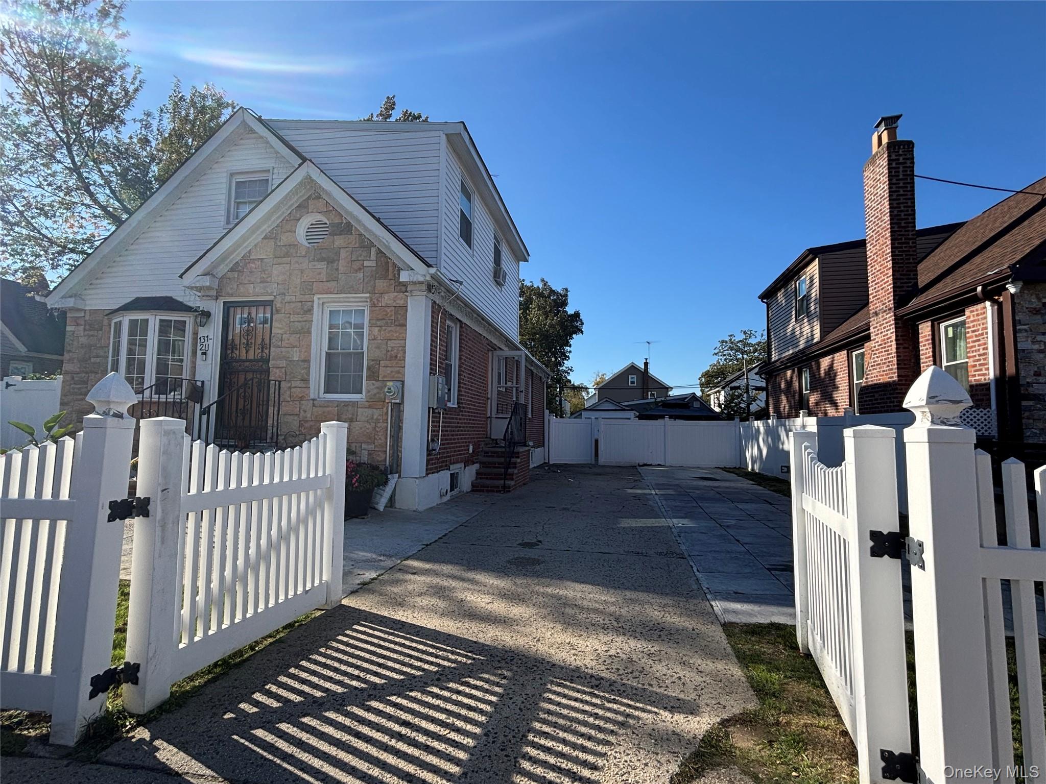 #3 photo, 131-20 224th Street, Laurelton , NY 11413