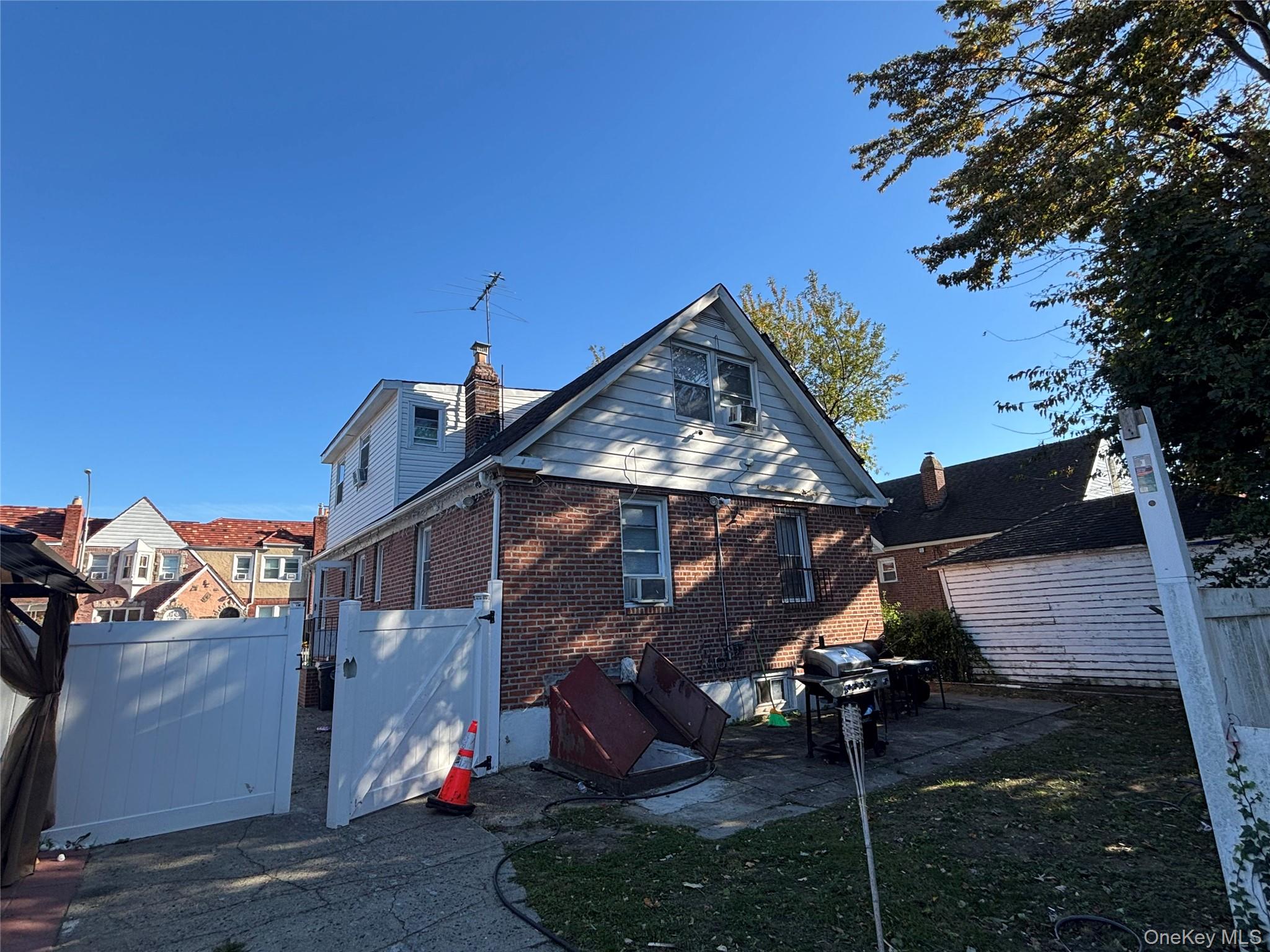 #5 photo, 131-20 224th Street, Laurelton , NY 11413