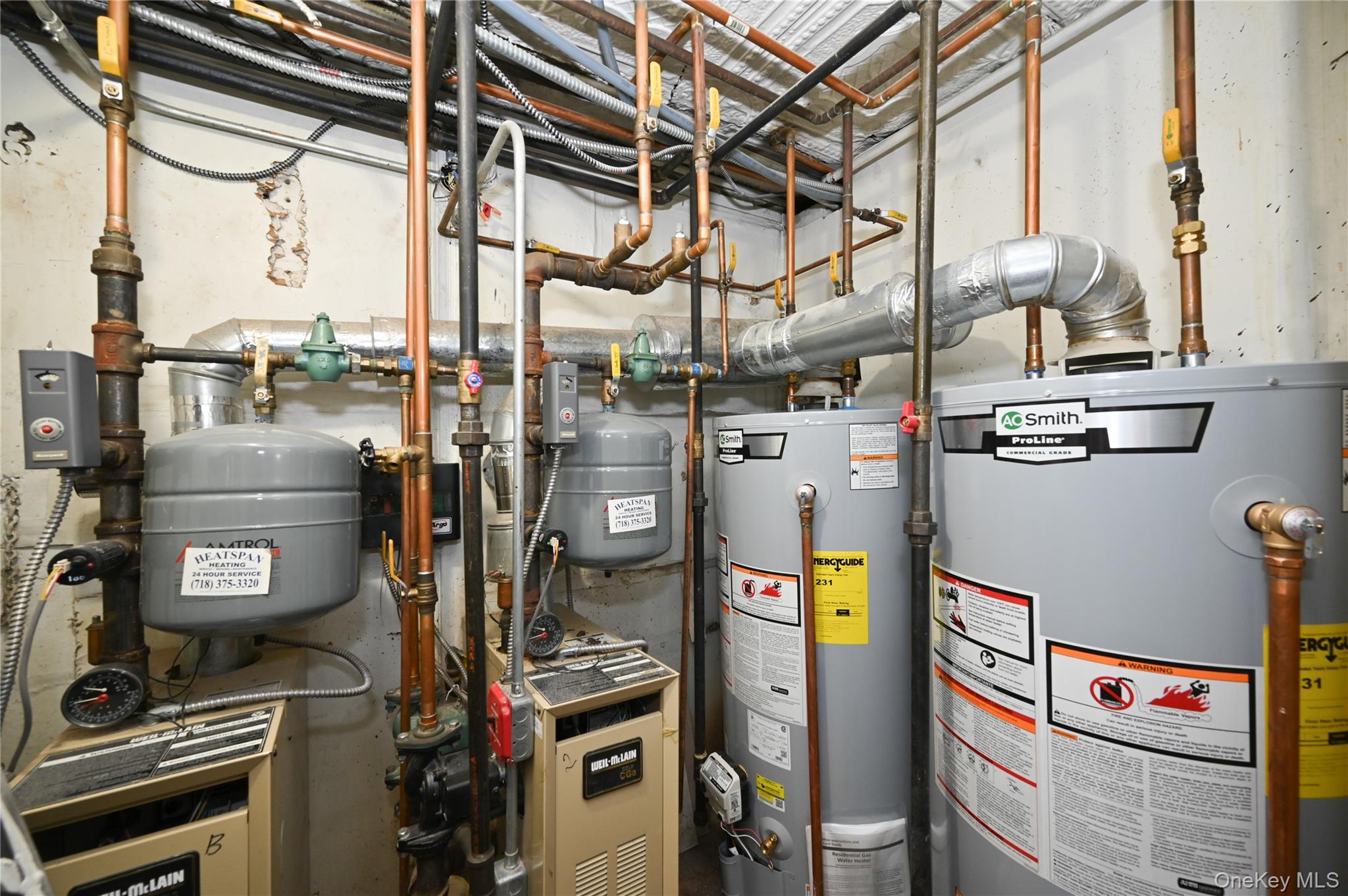 #10 photo, 4902 99th Street, クイーンズ区 Corona , NY 11368