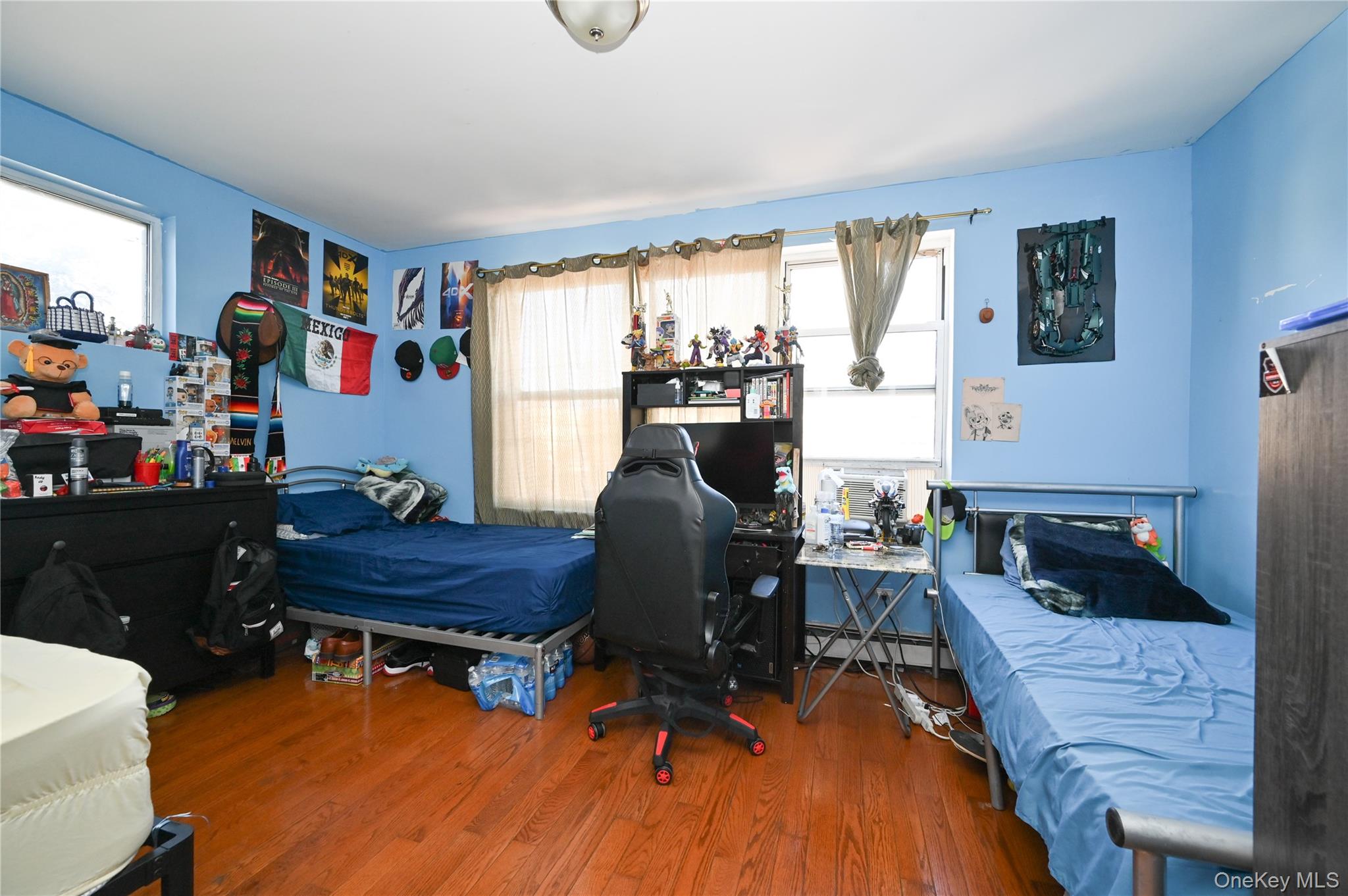 #15 photo, 4902 99th Street, クイーンズ区 Corona , NY 11368