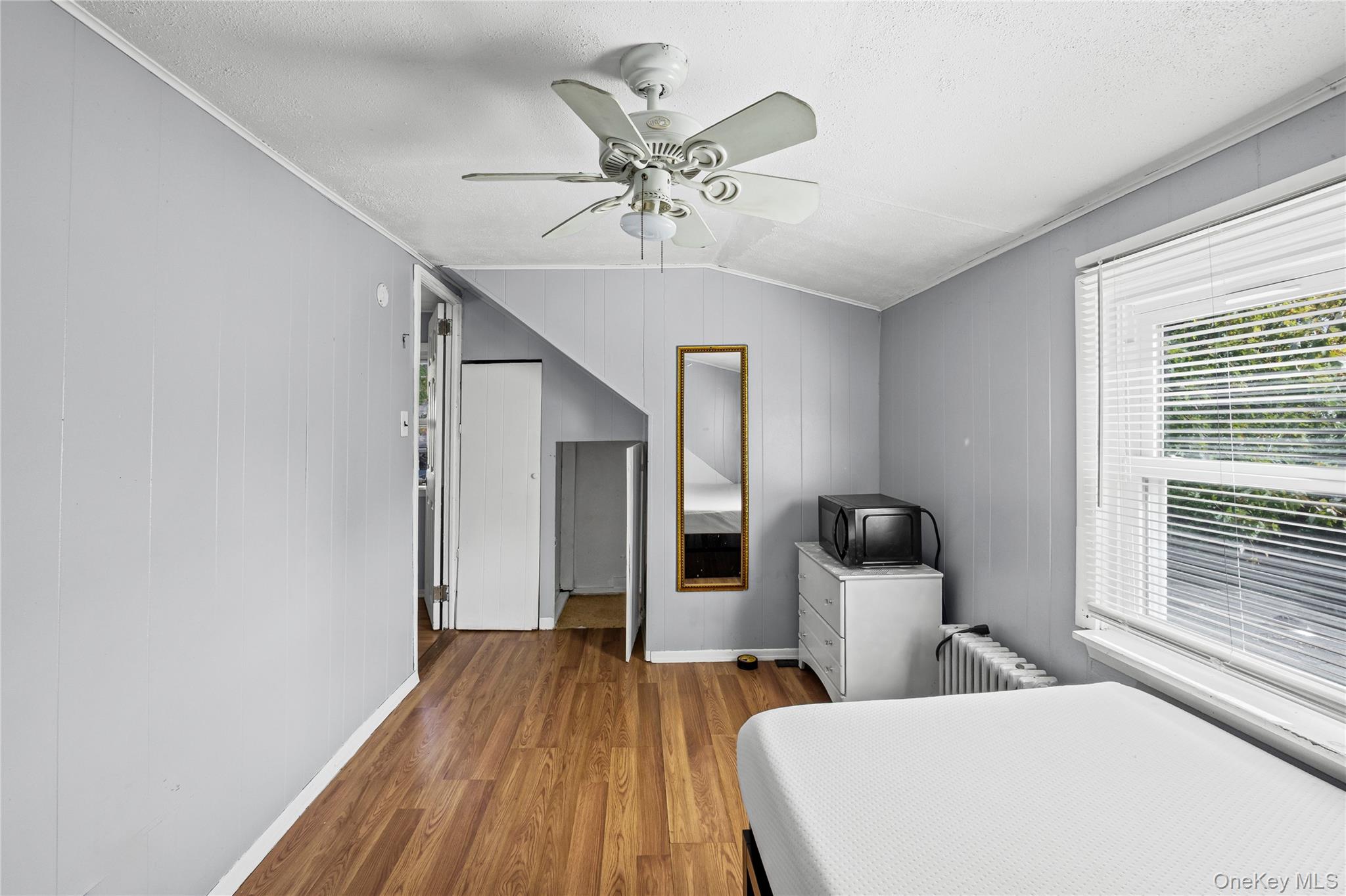 #15 photo, 136 N Delaware Avenue, サフォーク郡 Lindenhurst , NY 11757