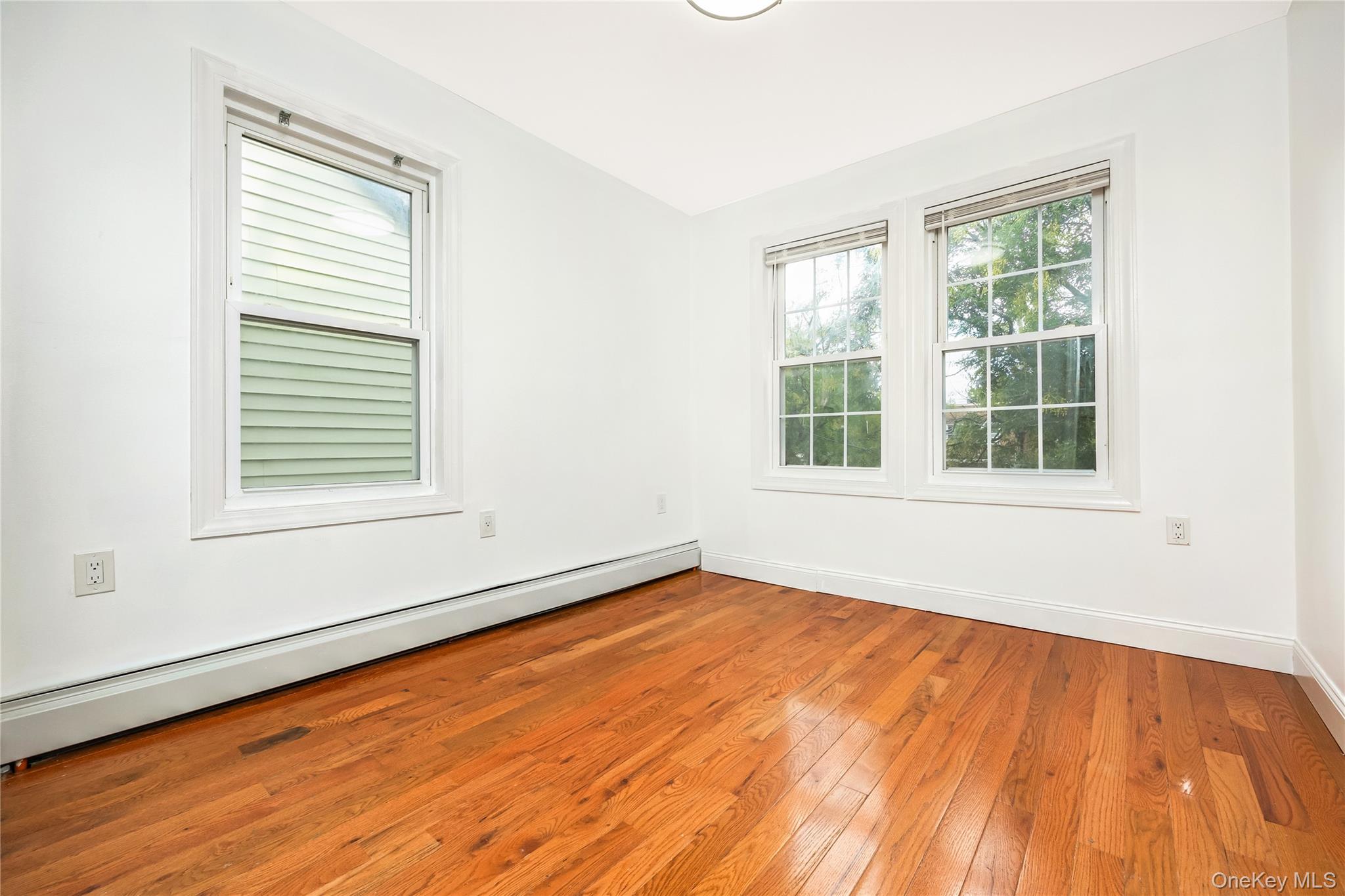 #9 photo, 8933 Moline Street, クイーンズ区 Queens Village , NY 11428