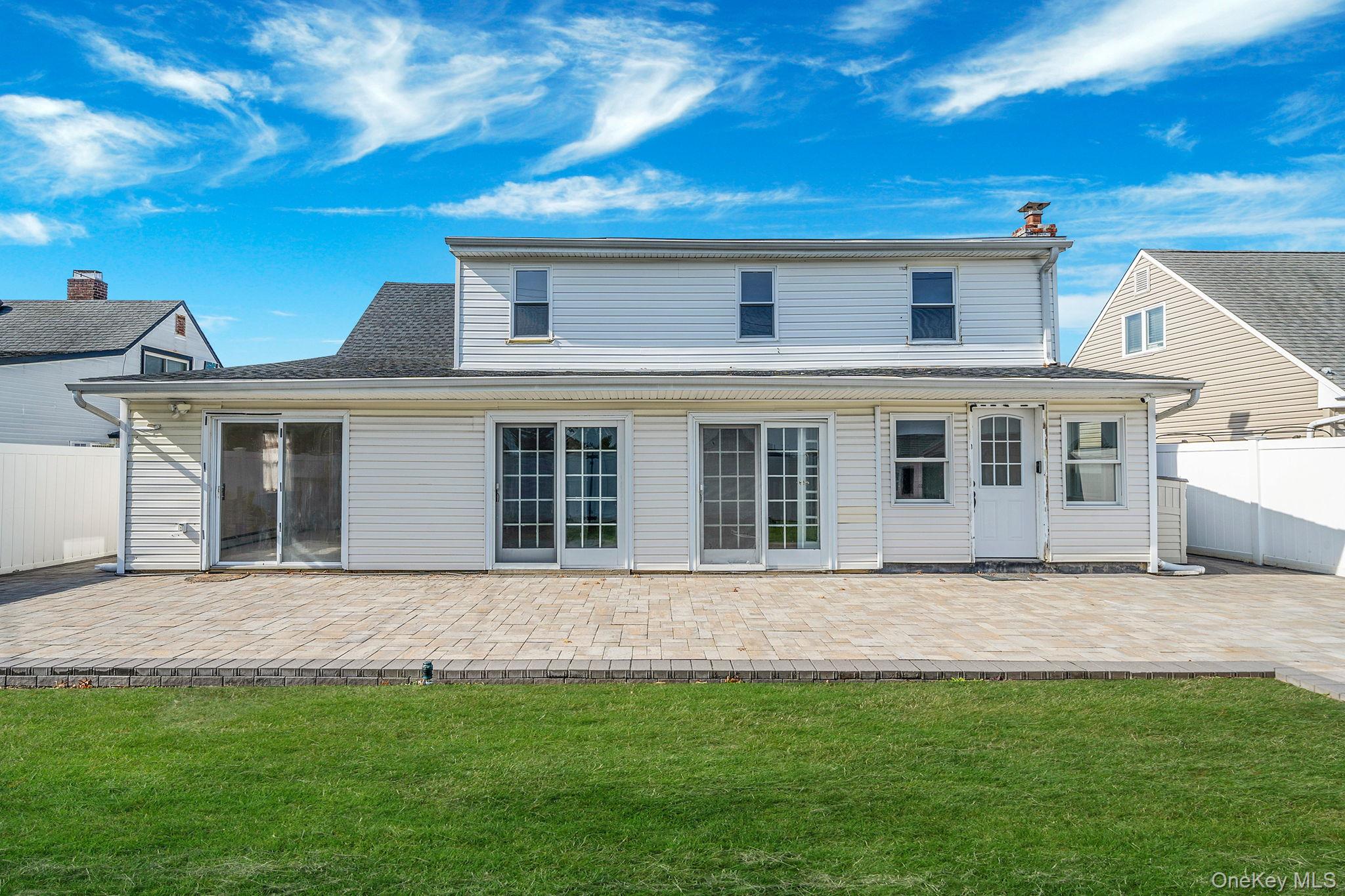 #4 photo, 37 Chickadee Lane, ナッソー郡 Levittown , NY 11756