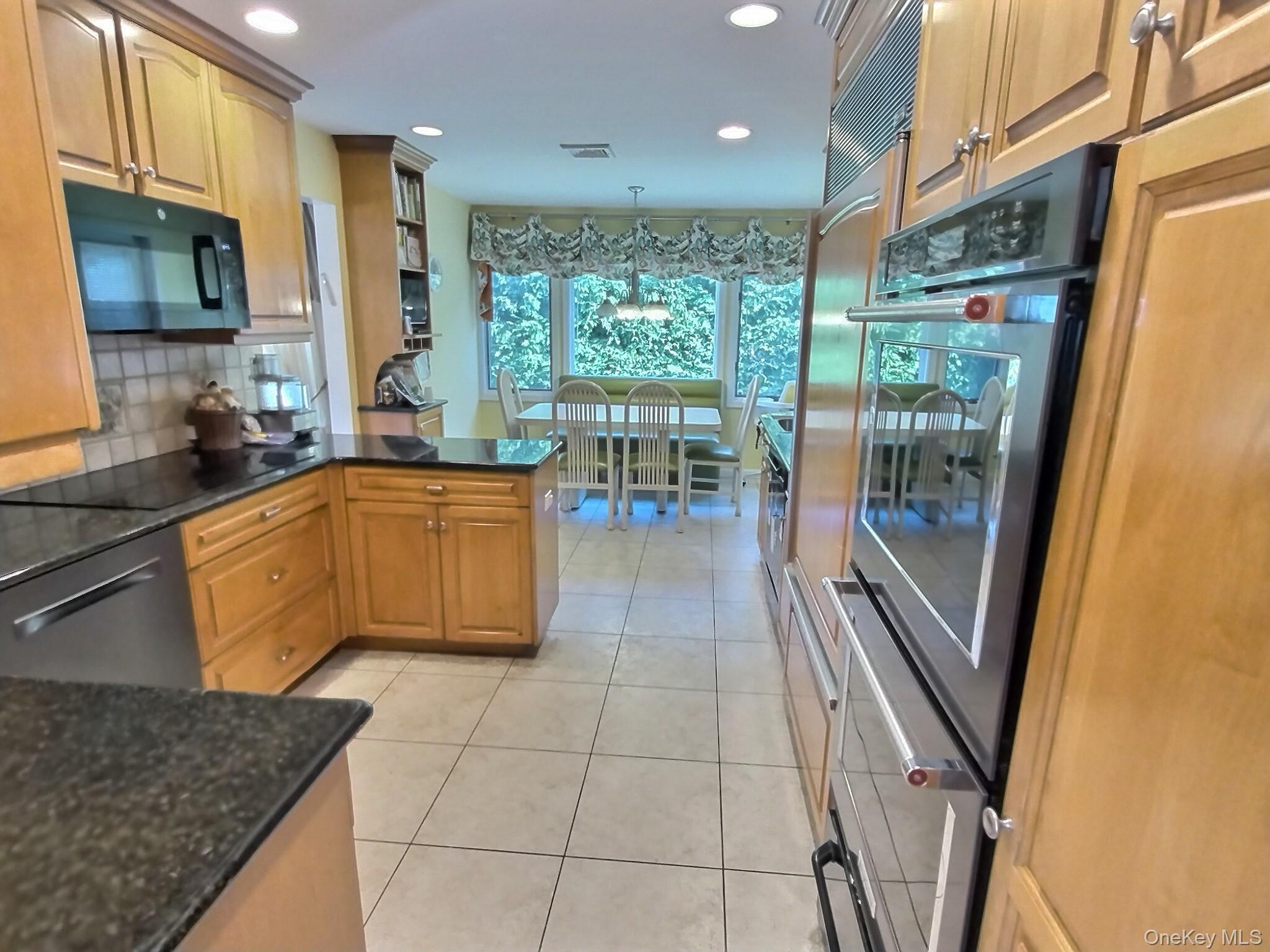 #10 photo, 3391 Fairway Road, ナッソー郡 Oceanside , NY 11572