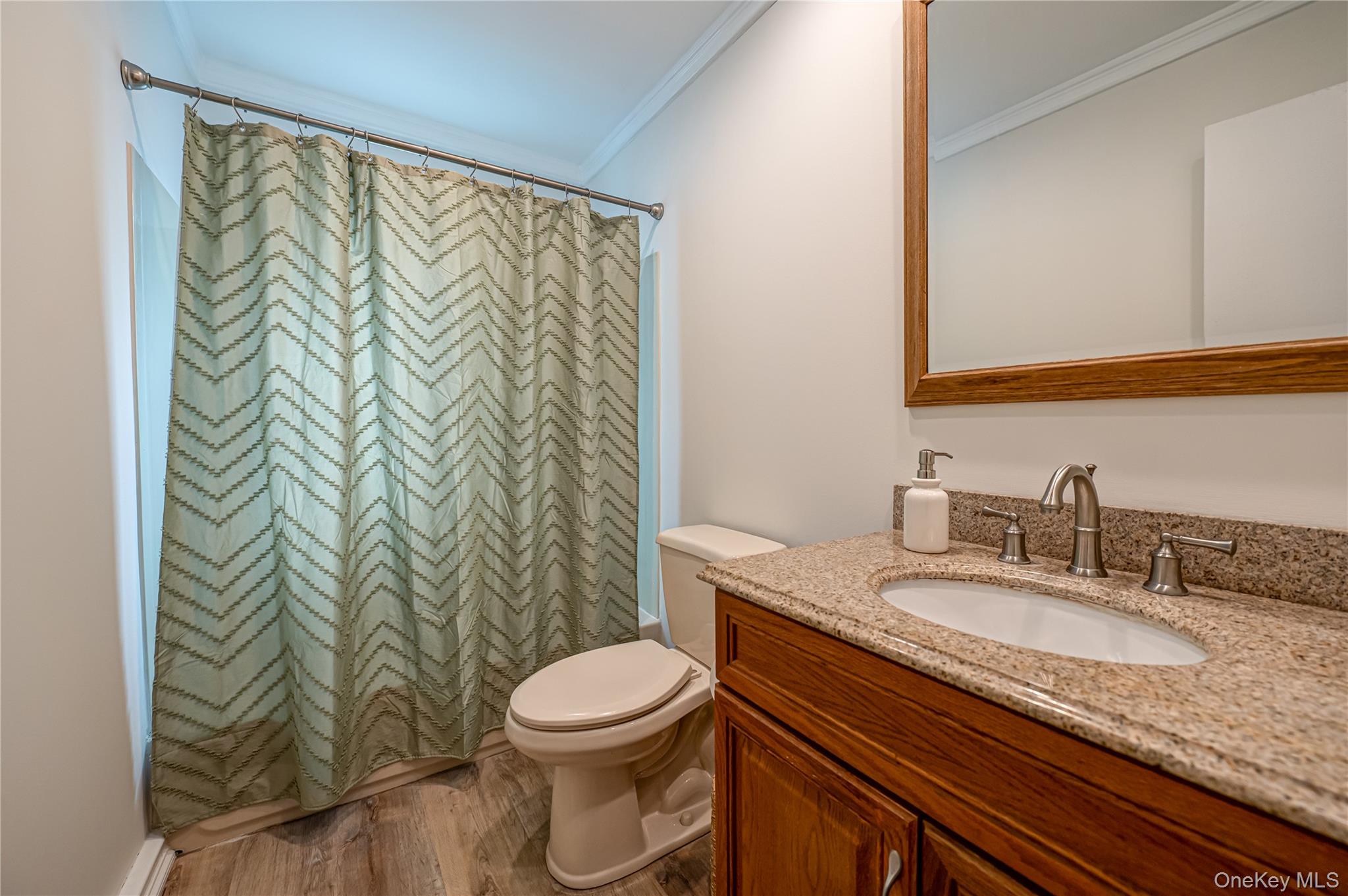 #13 photo, 159 Saint Nicholas Avenue, サフォーク郡 Smithtown , NY 11787