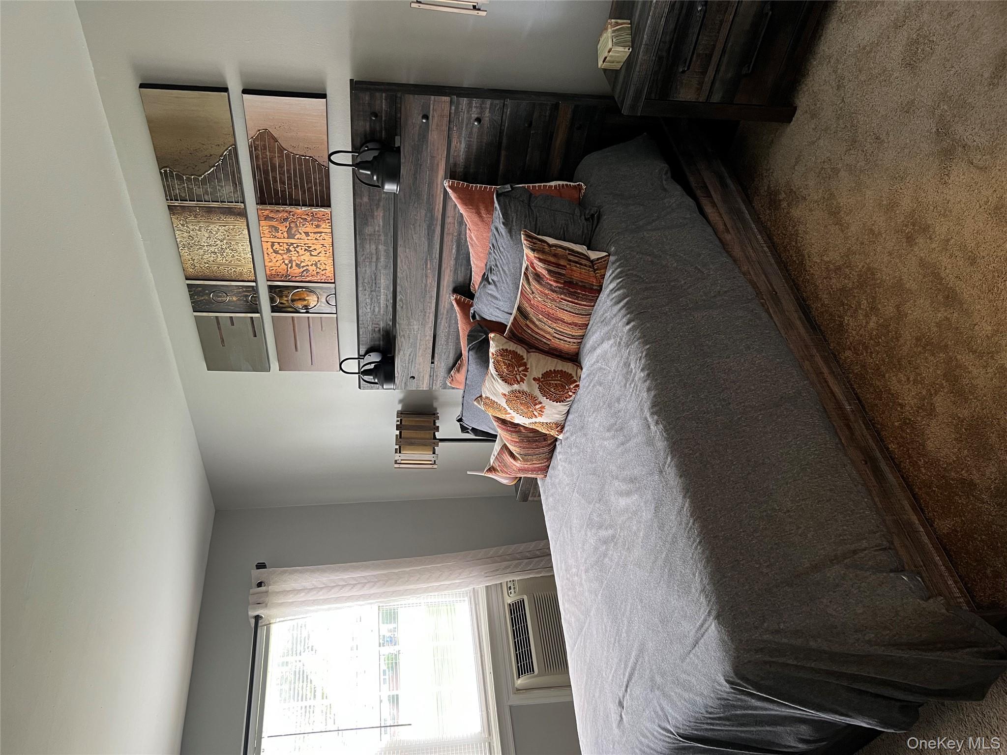 #4 photo, Central Islip, サフォーク郡 Central Islip , NY 11722