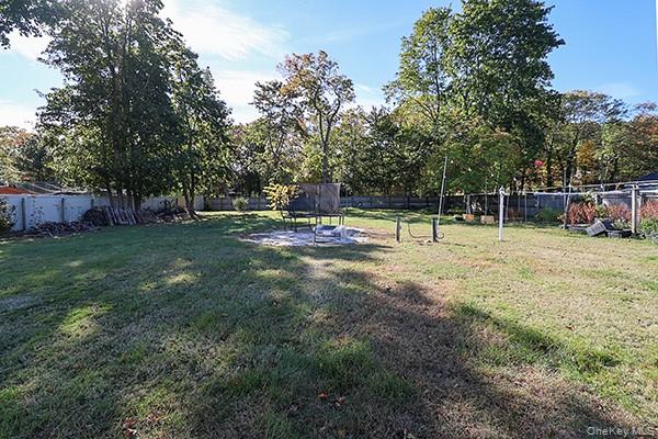 #19 photo, 44 Orchard Street, Hauppauge , NY 11788