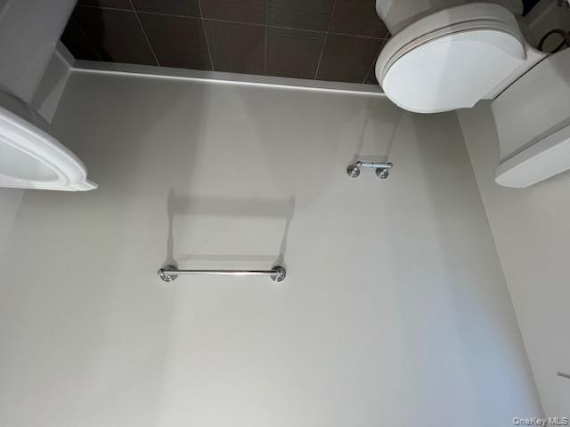 #10 photo, 61 Sands Point Road, ナッソー郡 Port Washington , NY 11050