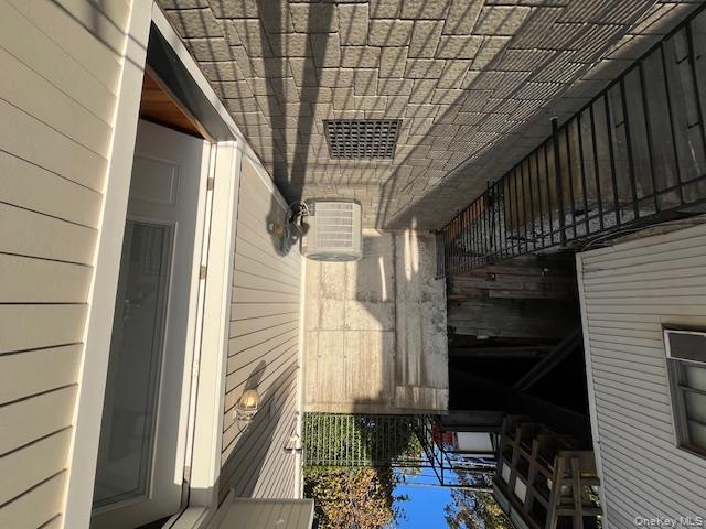 #14 photo, 61 Sands Point Road, ナッソー郡 Port Washington , NY 11050