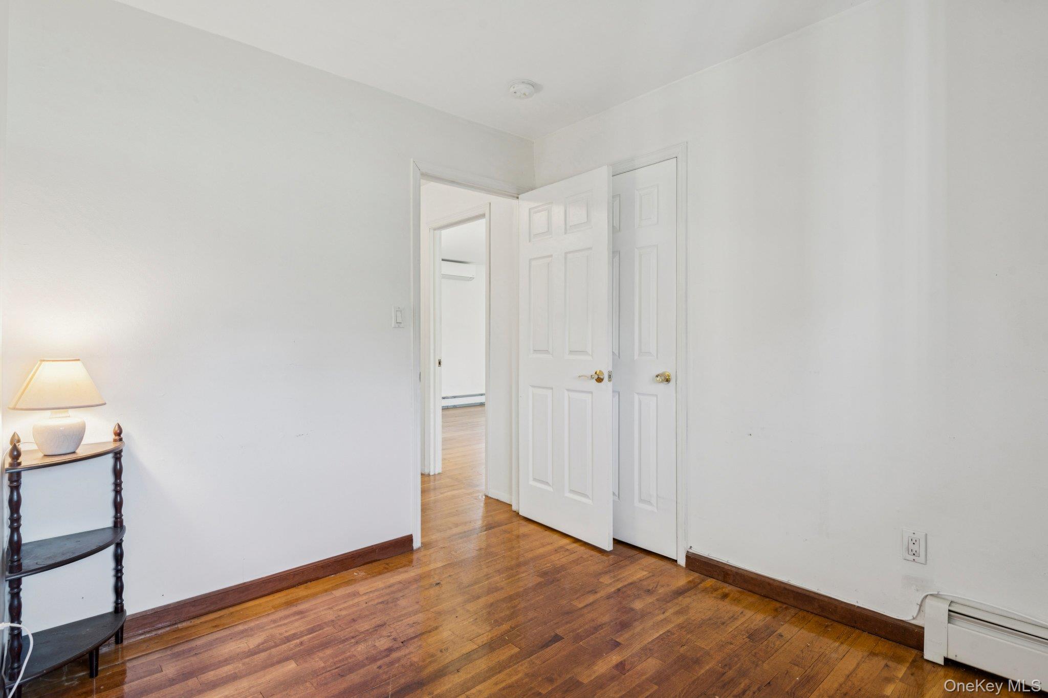 #18 photo, 10 Aron Drive, Woodbury , NY 11797