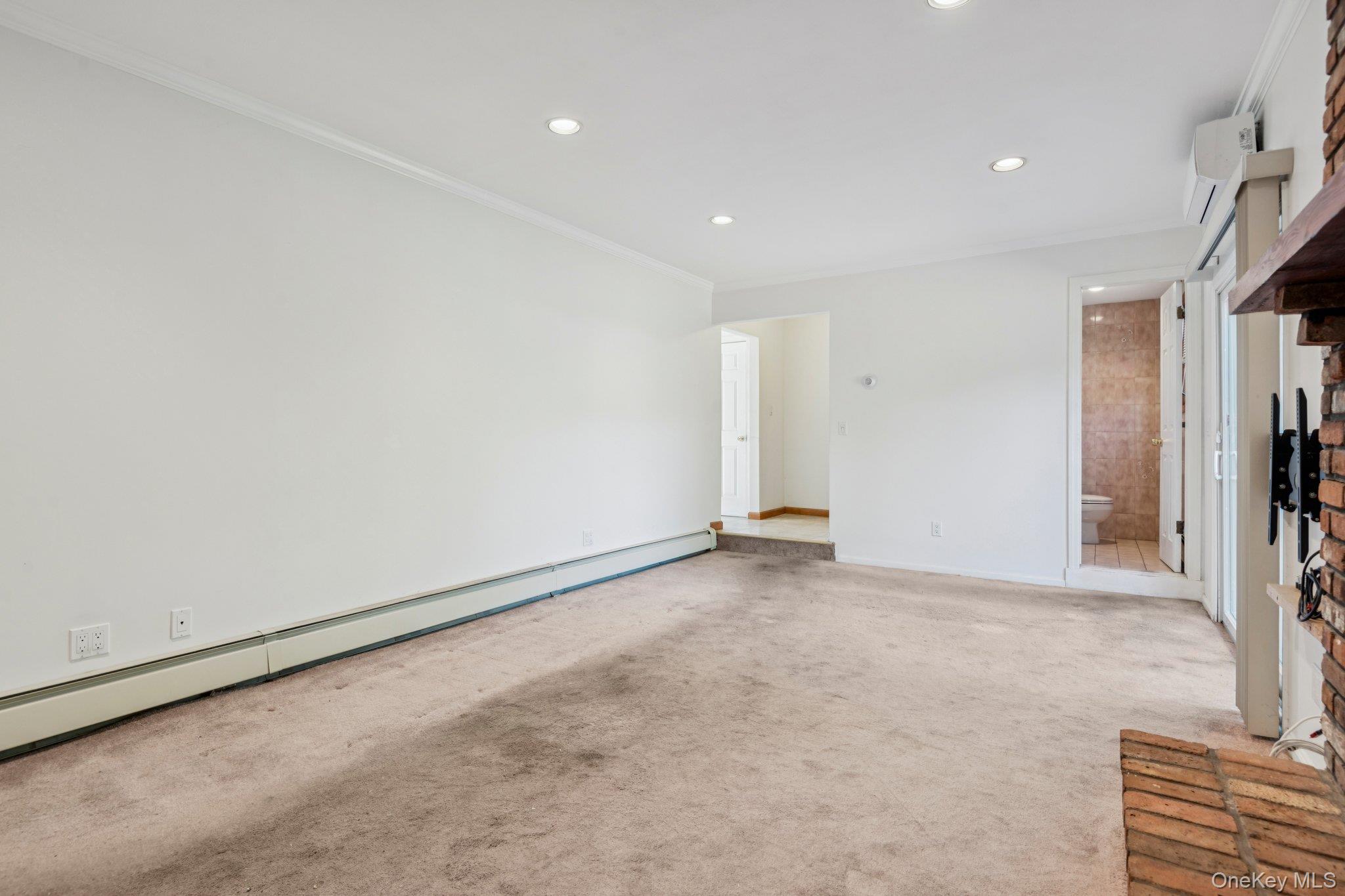 #9 photo, 10 Aron Drive, Woodbury , NY 11797