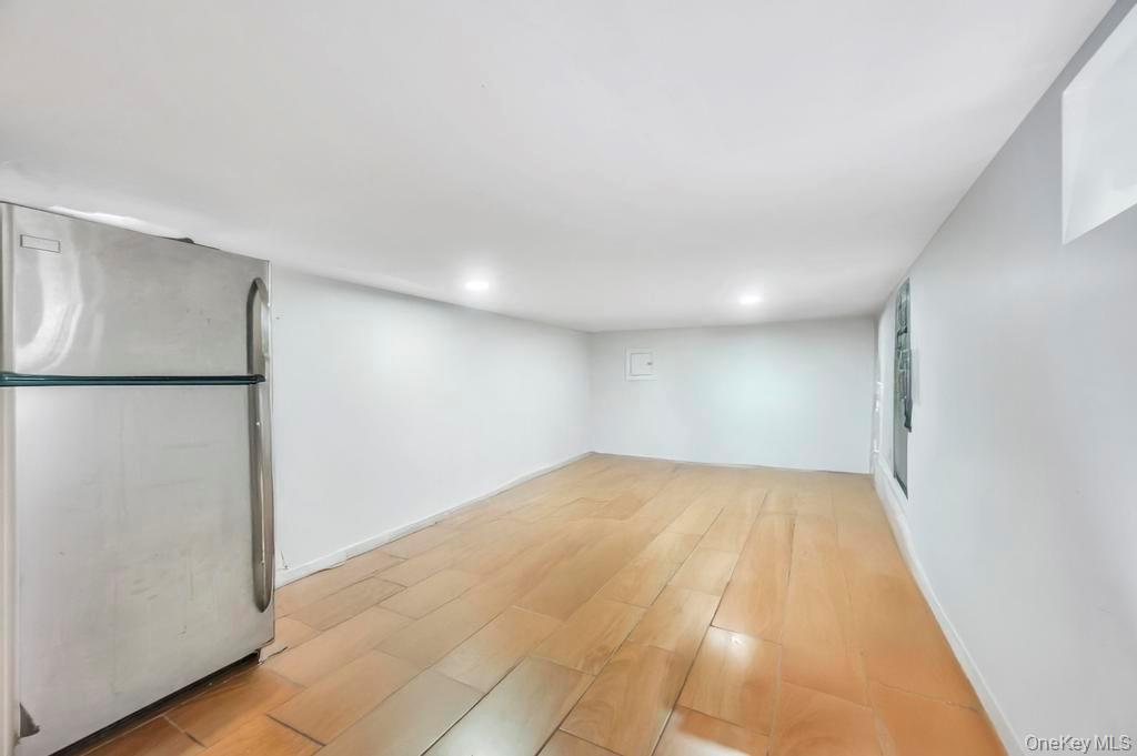 #13 photo, 21867 110th Avenue, クイーンズ区 Queens Village , NY 11429