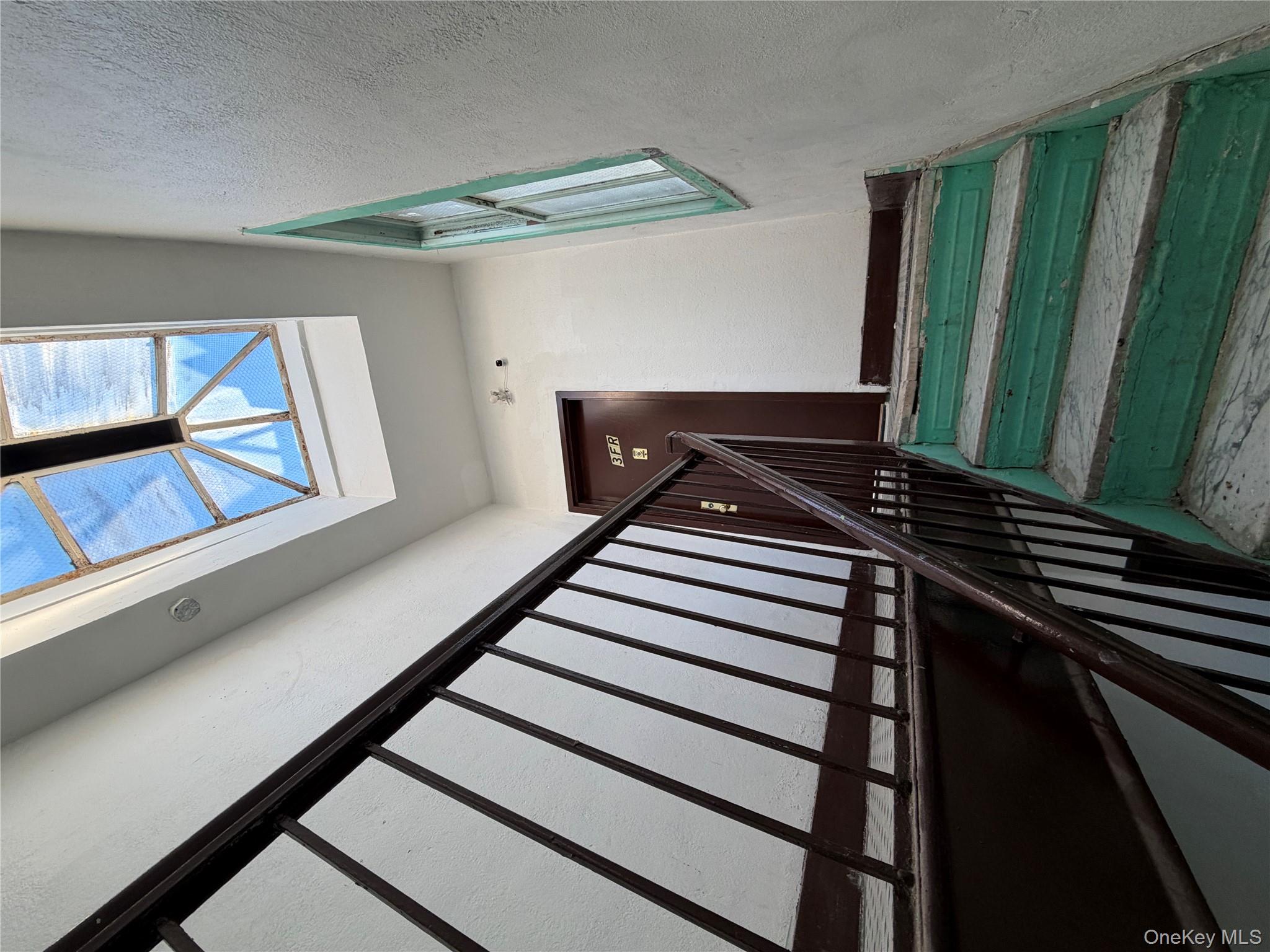 #13 photo, 3728 Paulding Avenue, ブロンクス区 Bronx , NY 10469