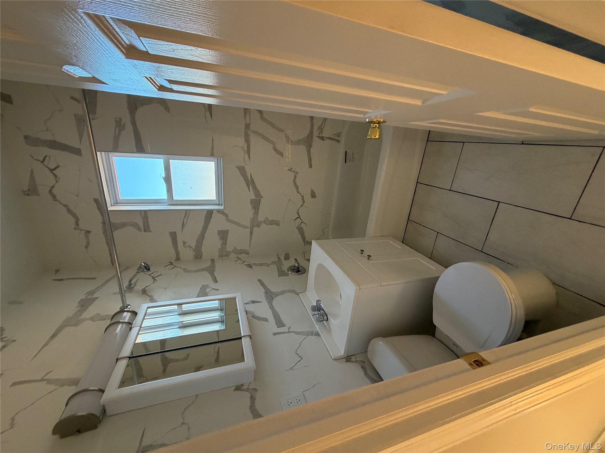 #9 photo, 3728 Paulding Avenue, ブロンクス区 Bronx , NY 10469