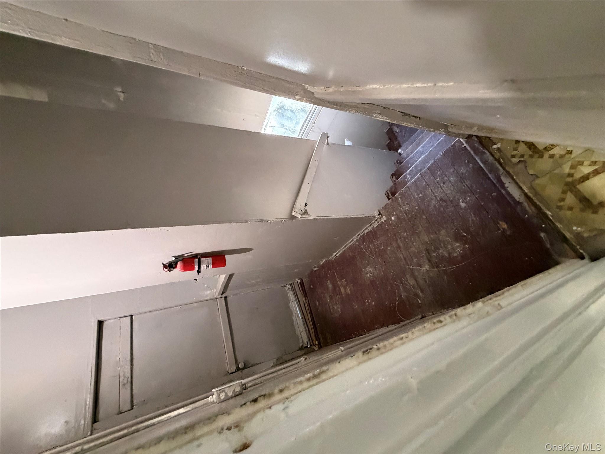 #11 photo, 47 Cliff Street, Yonkers , NY 10701