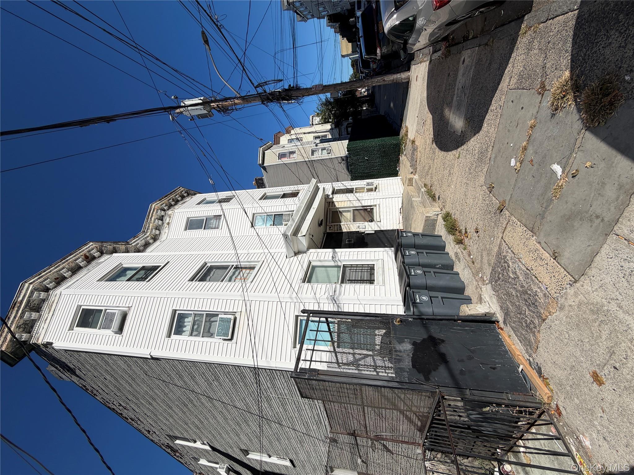 #2 photo, 47 Cliff Street, Yonkers , NY 10701