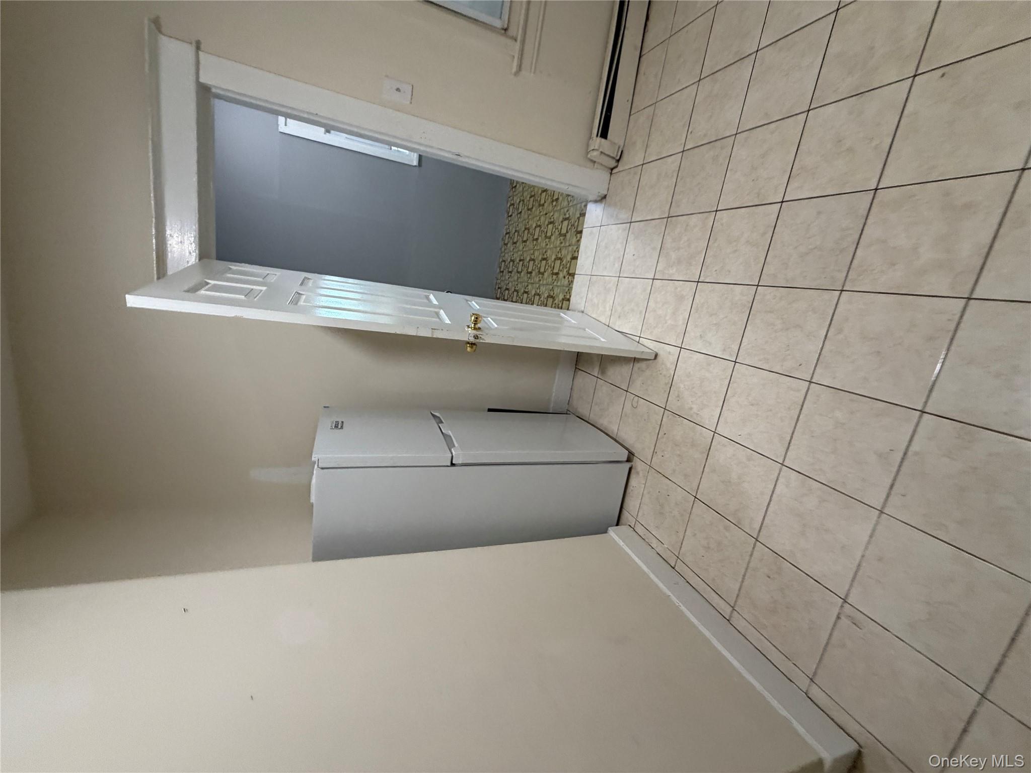 #9 photo, 47 Cliff Street, Yonkers , NY 10701