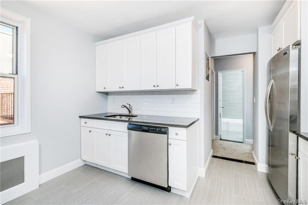 #2 photo, 5 Sadore Ln, Yonkers , NY 10710