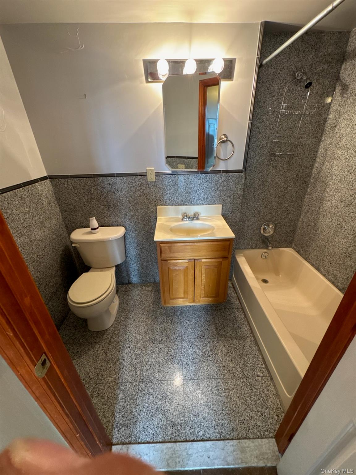 #9 photo, 70 Johnes Street, Newburgh , NY 12550