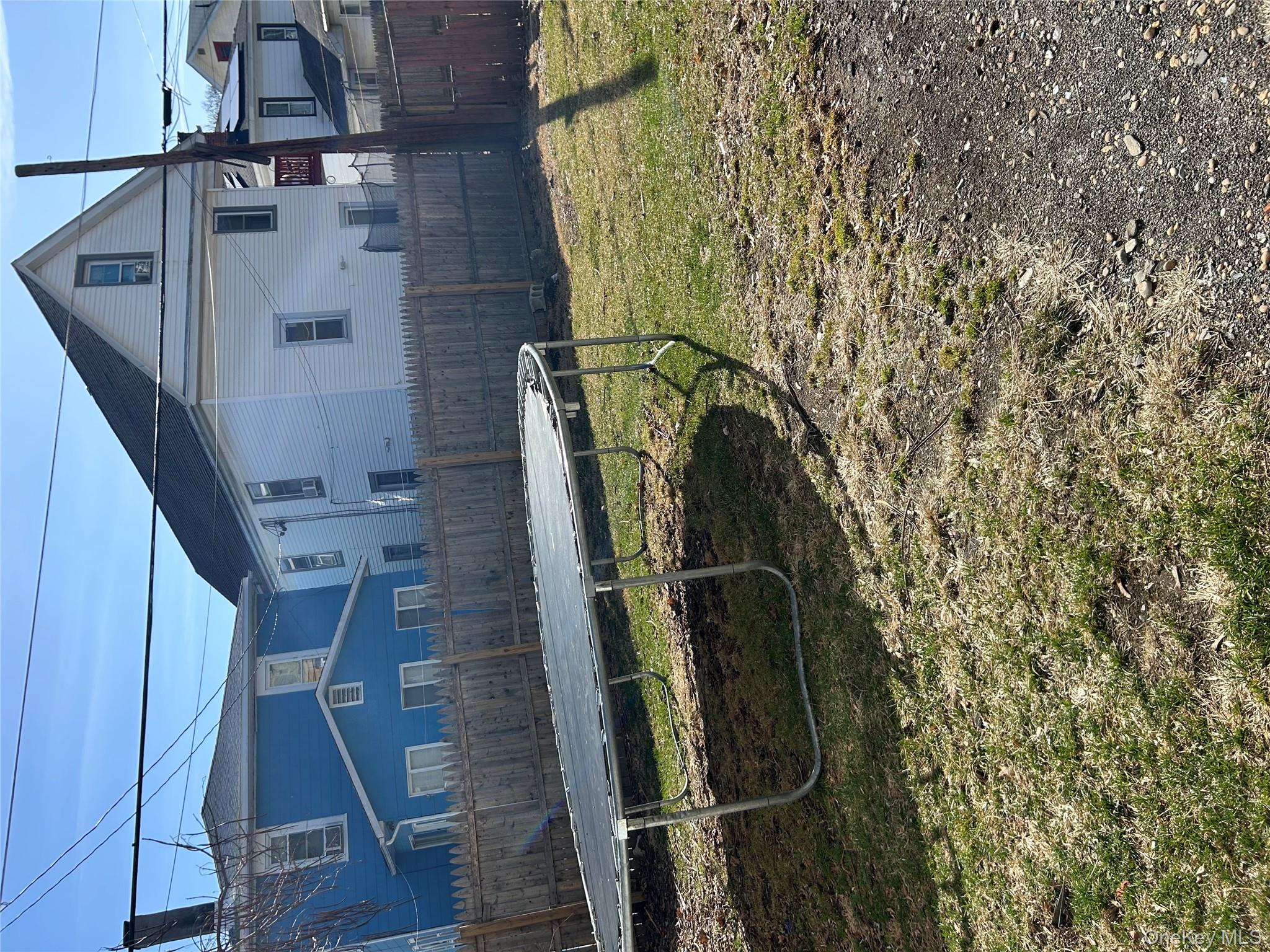 #12 photo, 1 Gray Street, Poughkeepsie , NY 12603